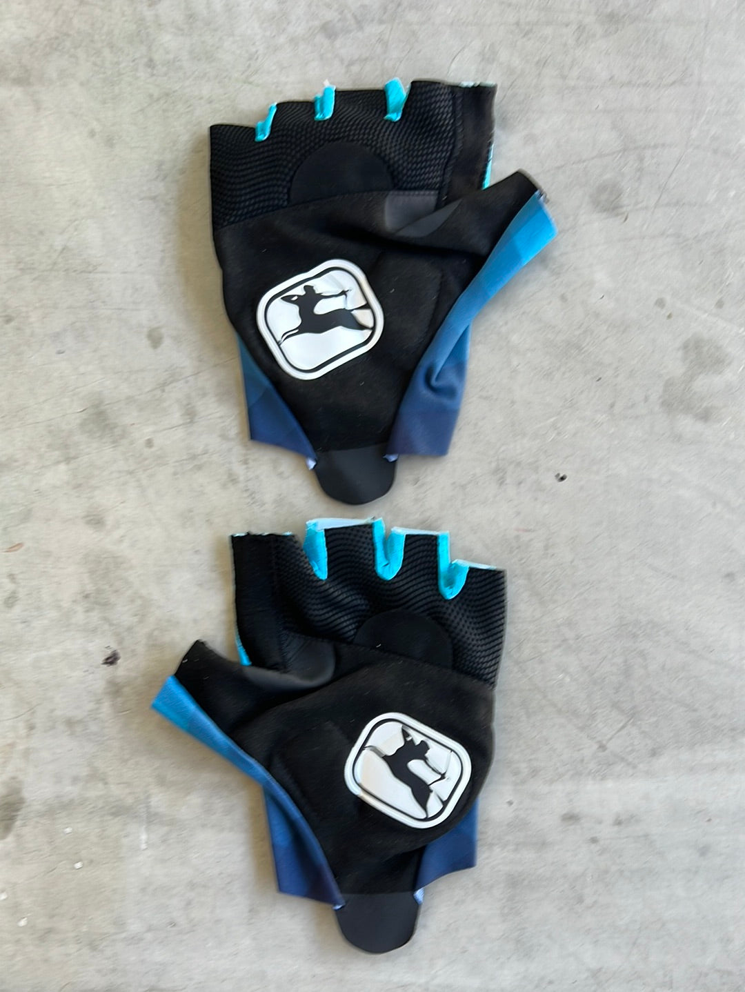 Cycling Gloves Padded Mitts | Giordana | Astana | Pro Cycling Kit
