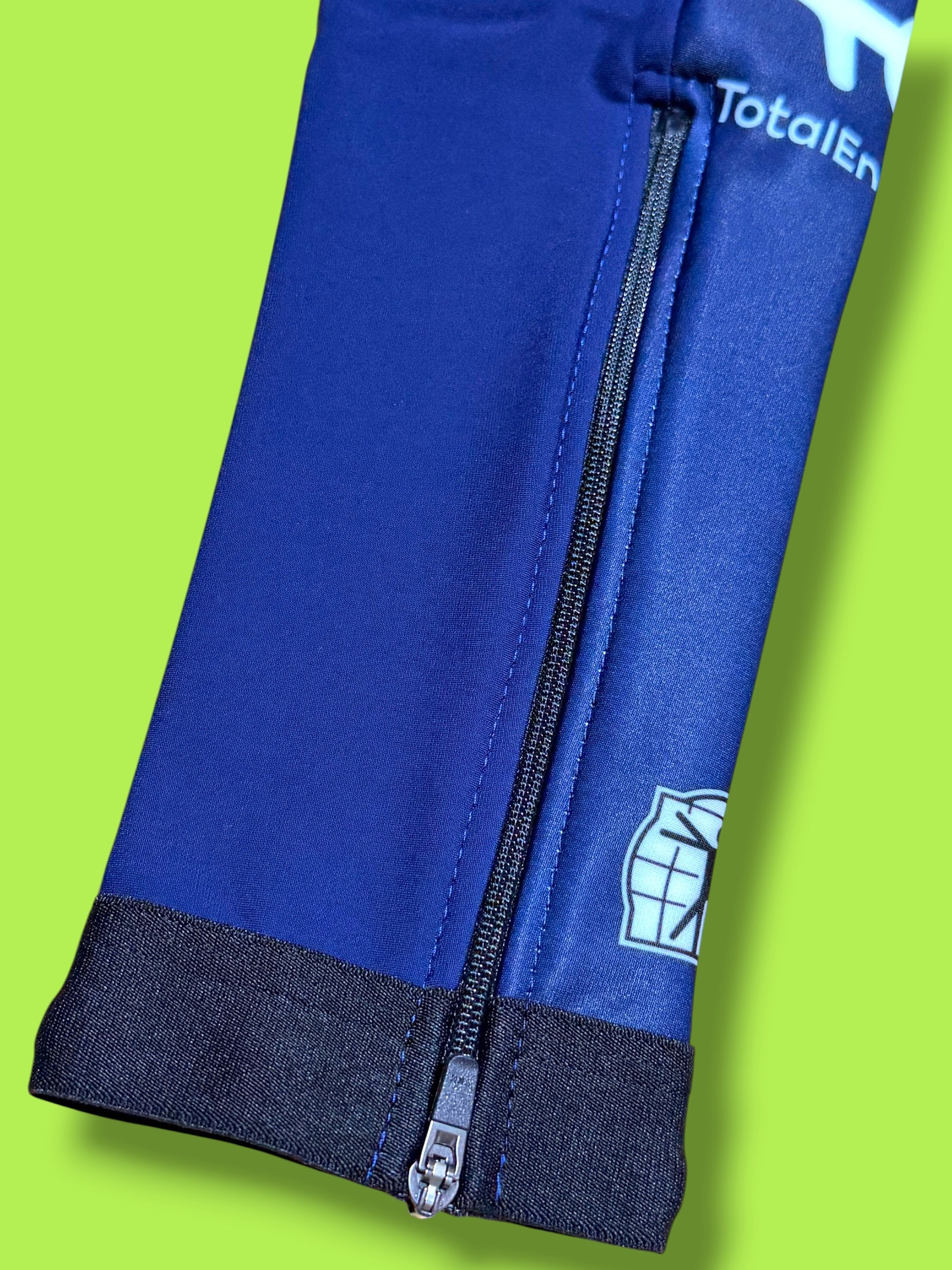 Thermal Leg Warmers|Total Energies |BioRacer Pro Cycling Kit