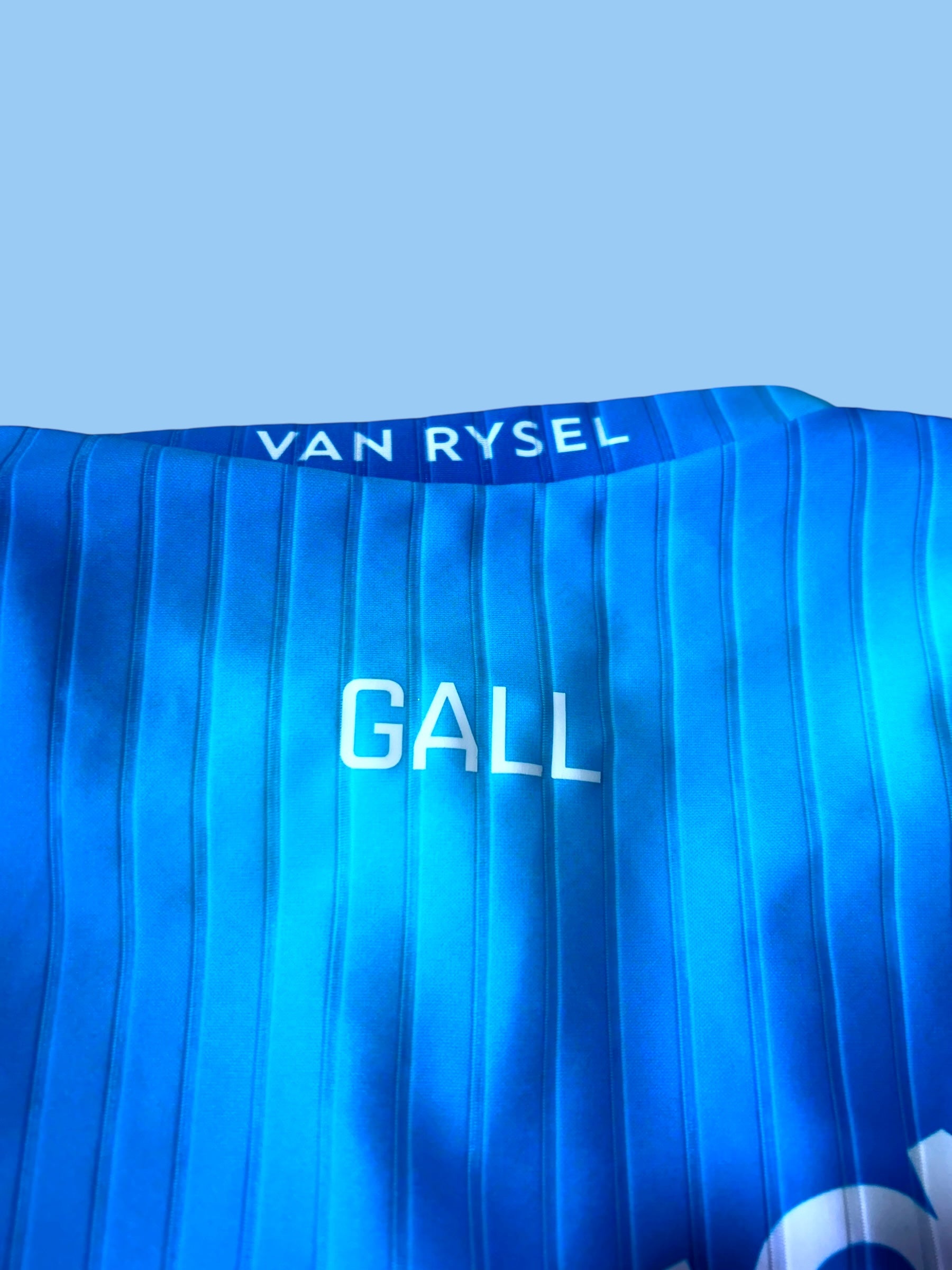 TT Suit Aero Shoe Covers Time Trial Aerosuit CLM | Decathlon AG2R La Mondiale | Rosti | Pro Cycling Kit