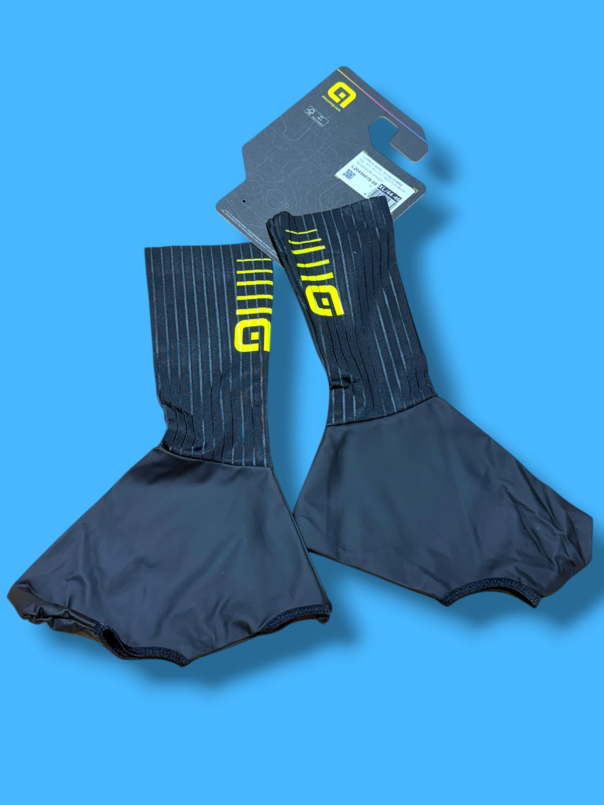 Whizzy Aero Shoe Covers | Bahrain Victorious | Alé Pro Cycling Kit