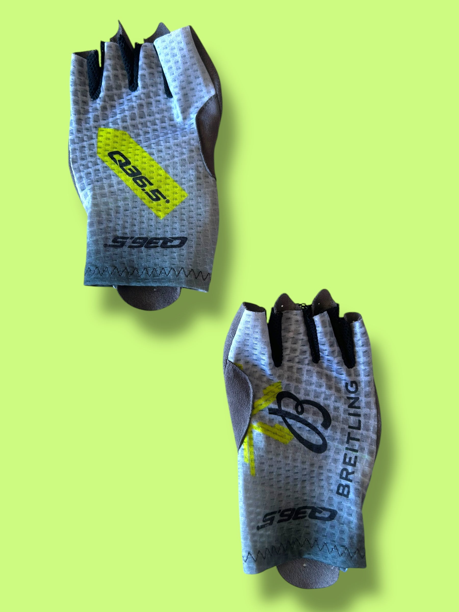 Aero Gloves Mitts Road Racing | Q36.5 | Q36.5| Pro Cycling Kit