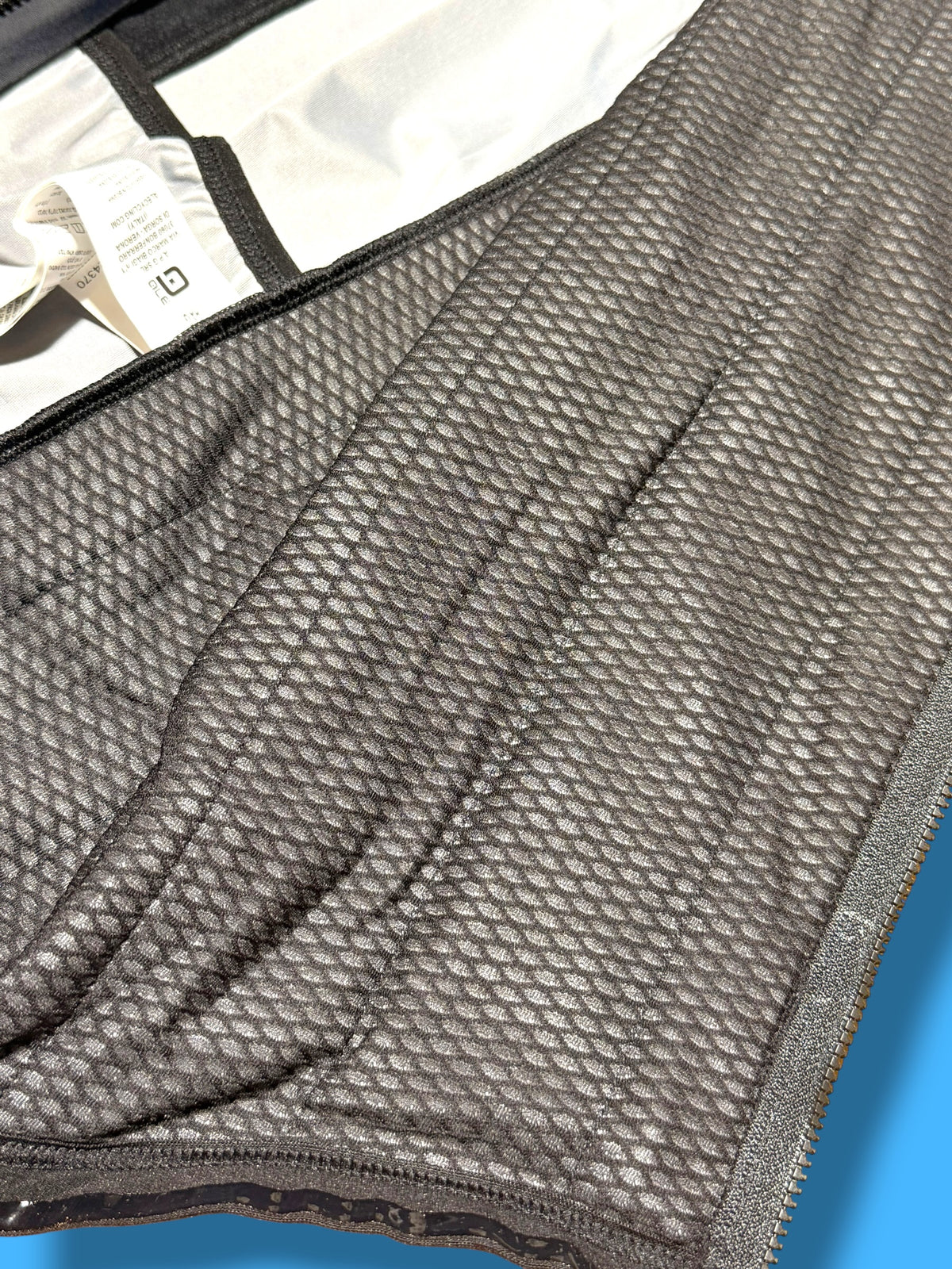 Prototype PrimaLoft Insulated Thermal Gabba Vest | Bahrain Victorious | Alé Pro Cycling Kit
