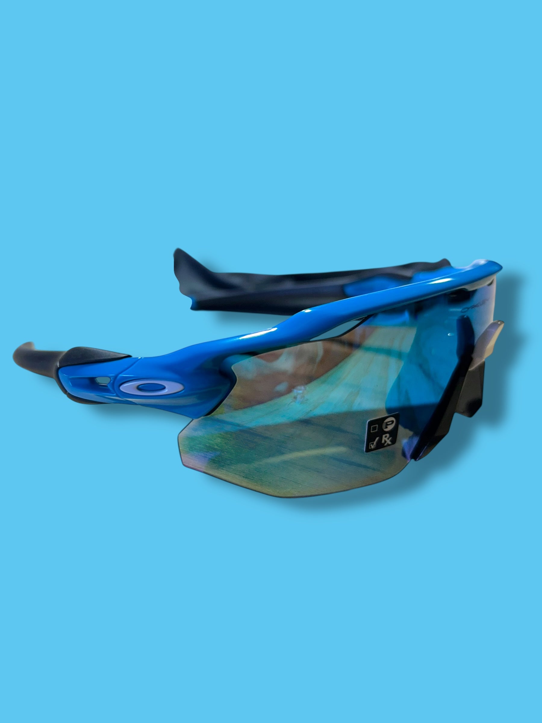 Soudal / Deceuninck Quick-Step | Oakley Radar EV Sunglasses | Blue | Pro-Issued Team Kit