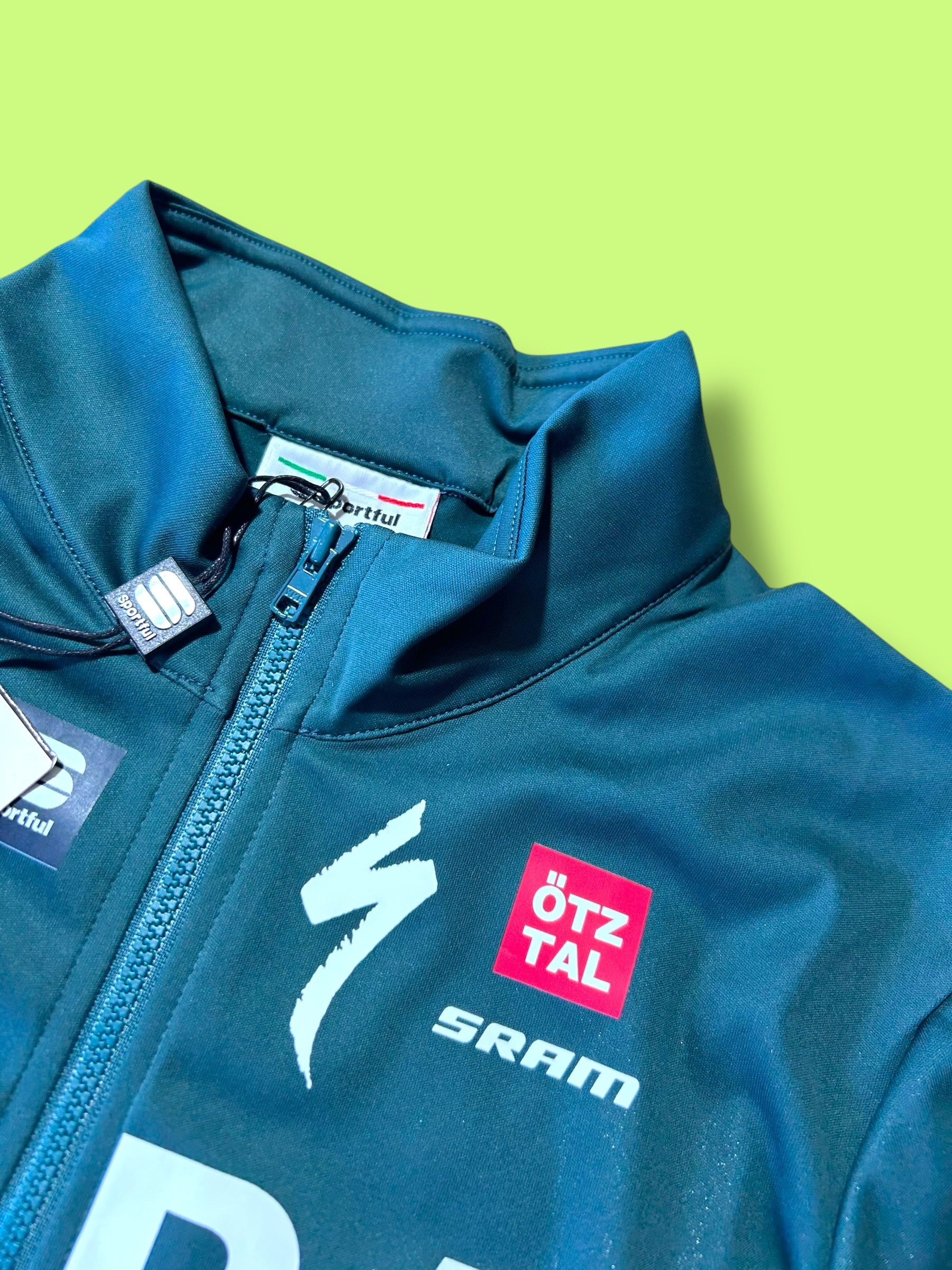 Fiandre Light Rain Jacket Team Issued| Sportful | Bora Hansgrohe| Pro Cycling Kit