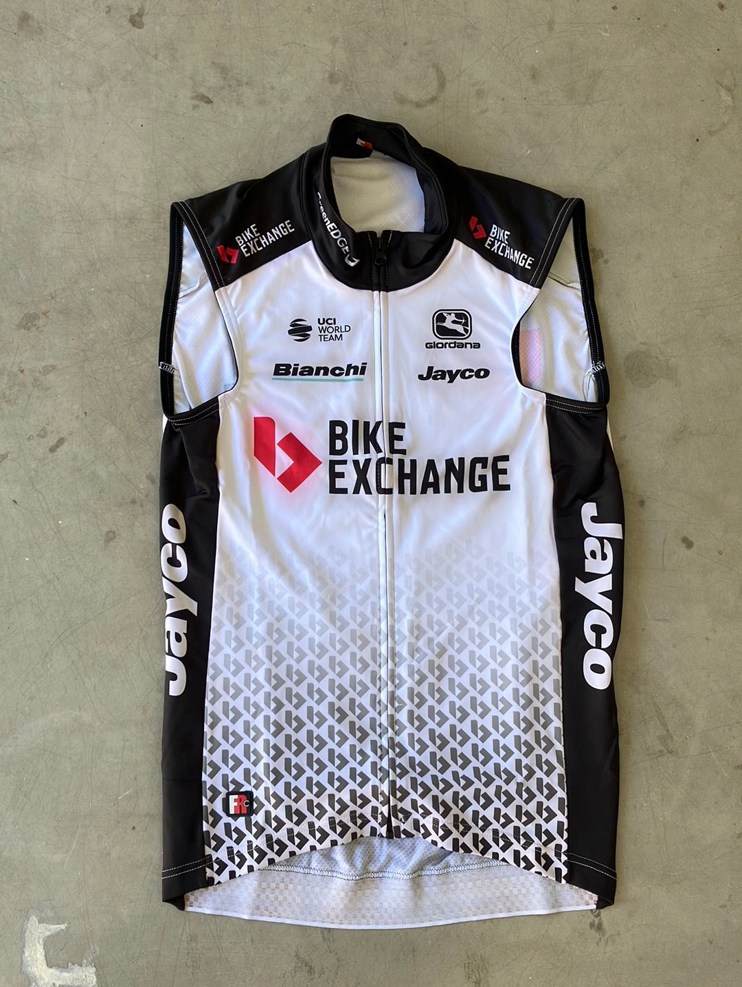 Vest / Gilet FR-C Winter Thermal Gilet With Pockets | Giordana | Bianchi Bike Exchange | Pro Cycling Kit