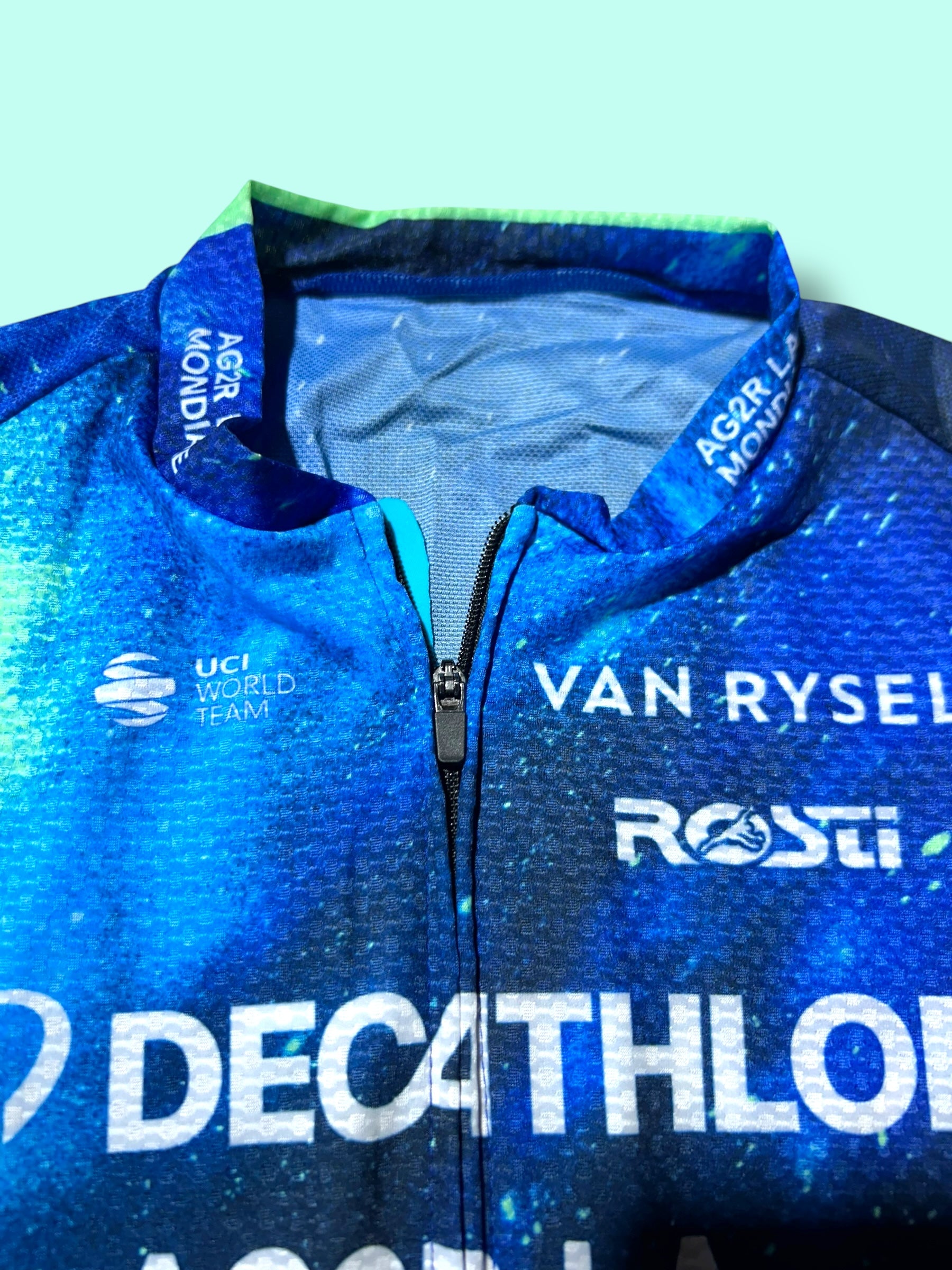 Roadsuit SAM BENNETT Summer Aerosuit Racing Body Domina | Decathlon AG2R La Mondiale | Rosti | Pro Cycling Kit
