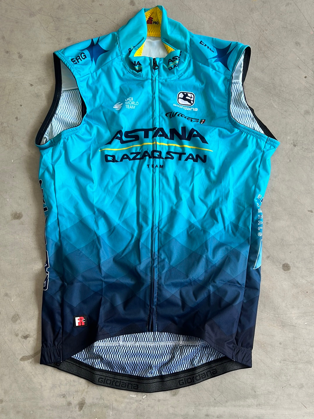 FR-C 'Windfront' Wind Vest / Gilet | Giordana | Astana | Pro Team Cycling Kit