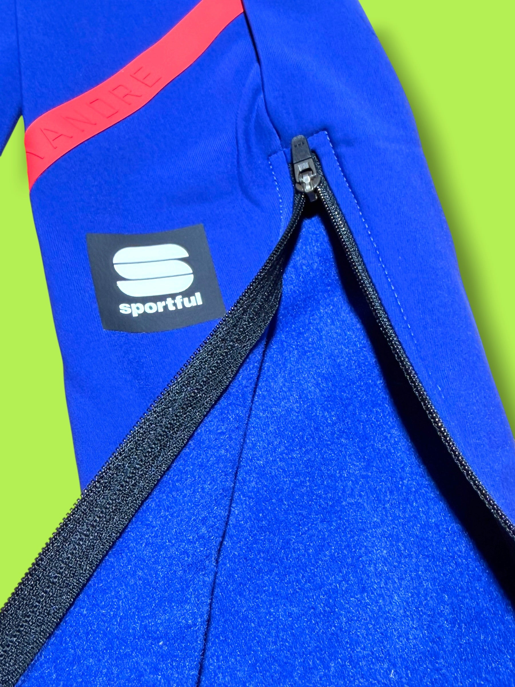 Fiandre Pro Team Leg Warmers|Total Energies |BioRacer Pro Cycling Kit