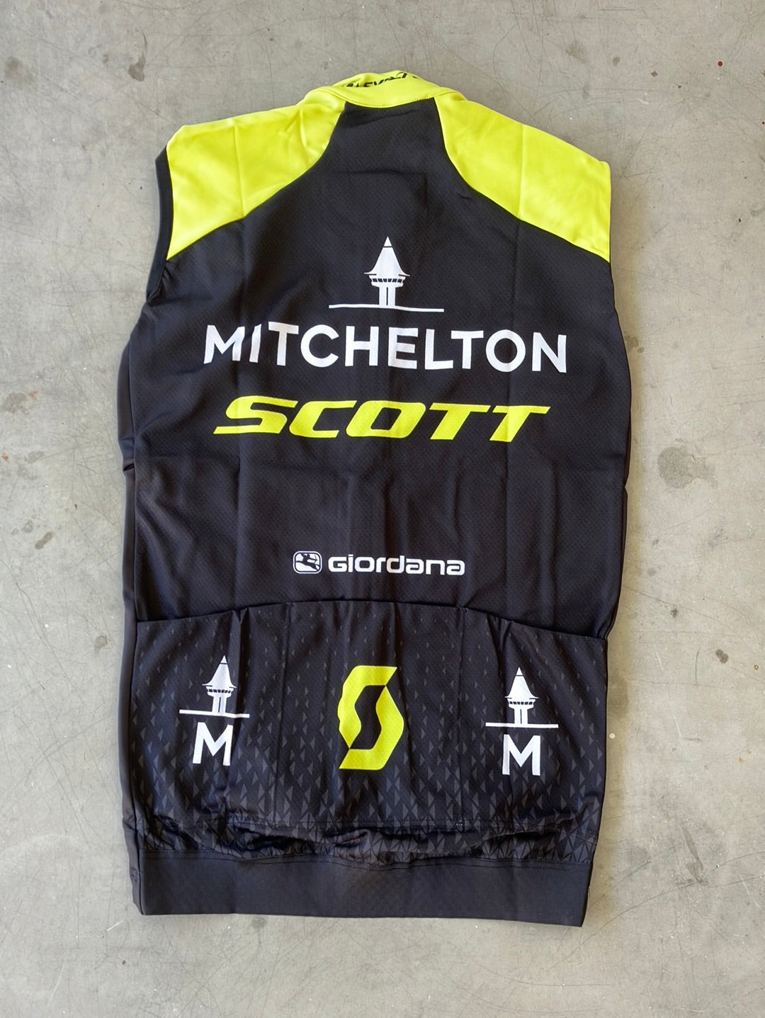 Thermal Winter Vest / Gilet With Pockets | Giordana | Mitchelton Scott | Pro Cycling Kit