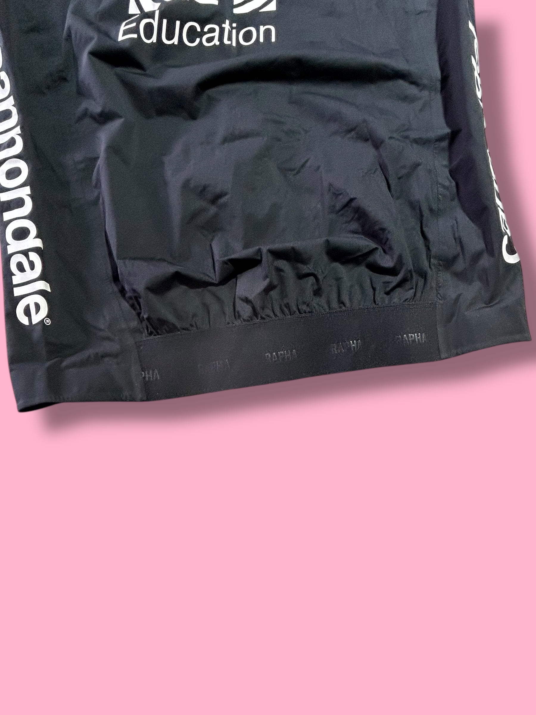 Gilet Vest Lightweight Rain Waterproof Packable | Rapha Pro Team | EF Education First | Pro Cycling Kit