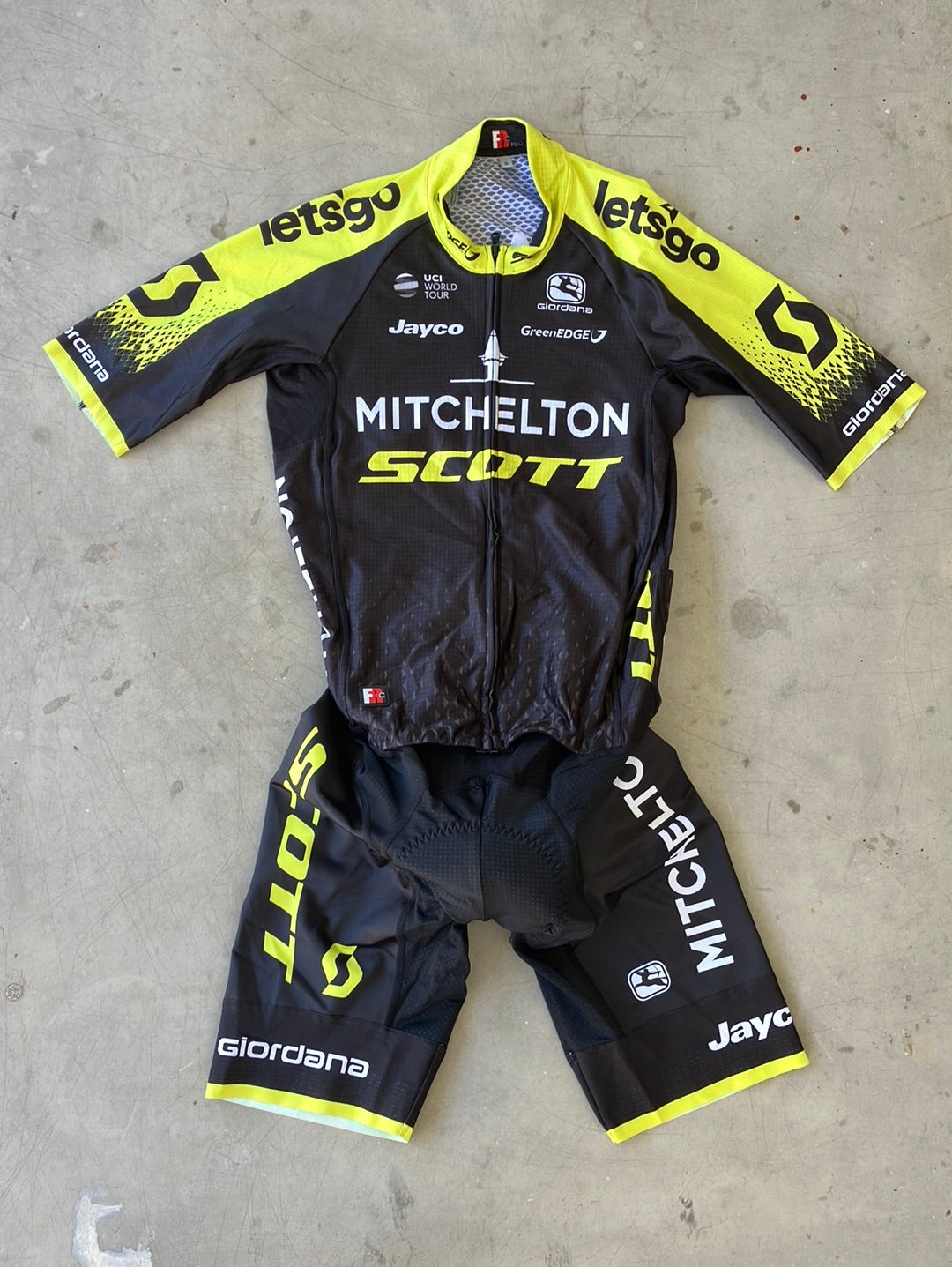 Road Suit FR-C Short Sleeve Aerosuit / Skinsuit with Pockets | Giordana | Mitchelton Scott | Pro Cycling Kit