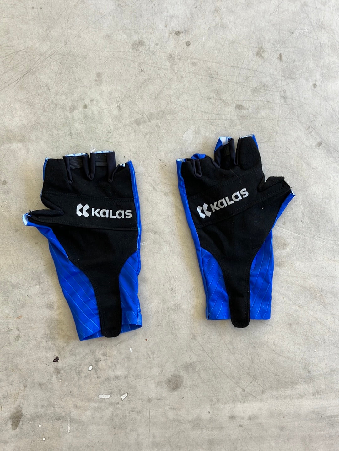Gloves - Cycling Short Finger Mitts | Kalas | Alpecin Deceuninck | Pro Cycling Kit