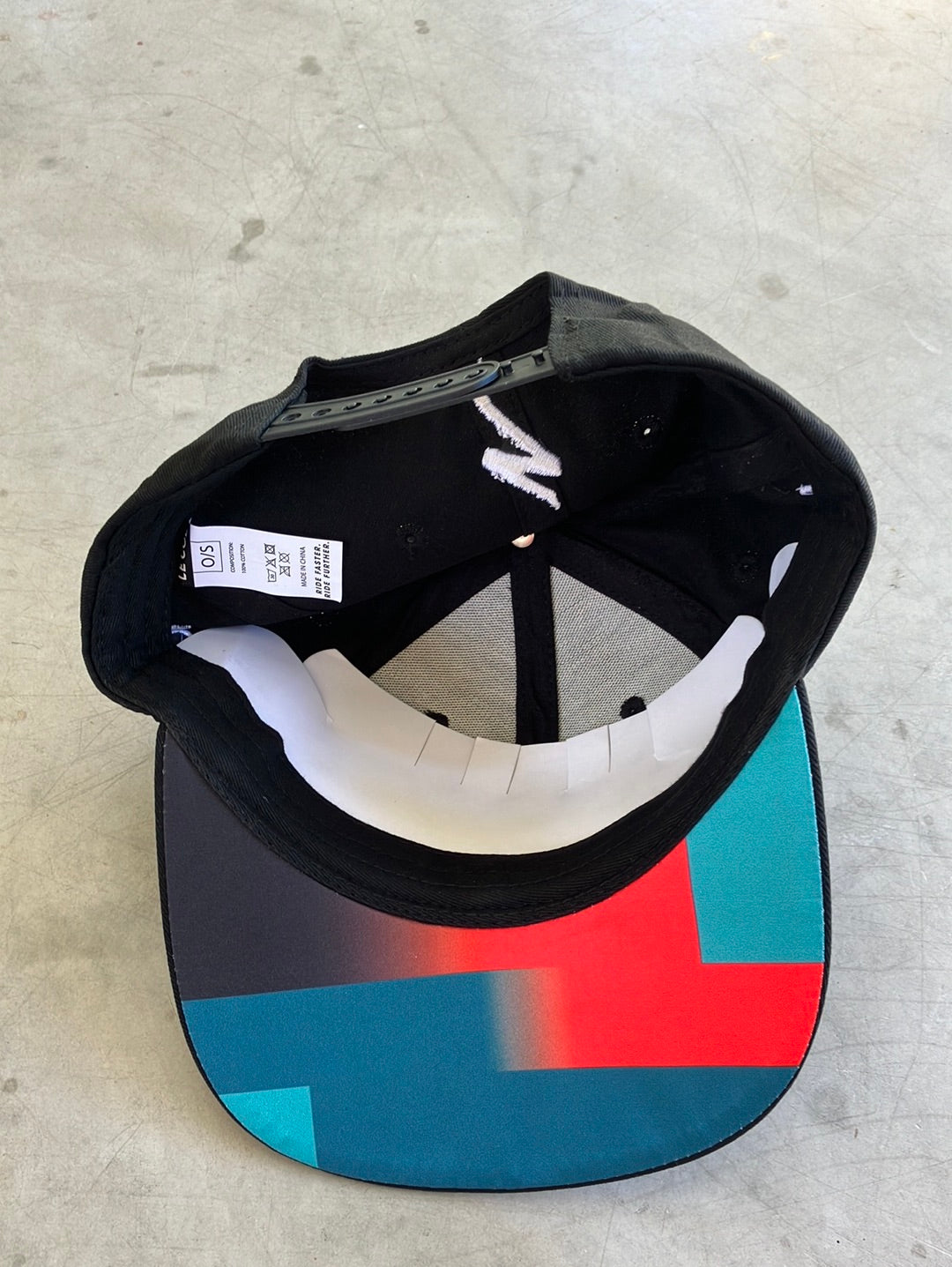 Casual Cap - Snap Back Podium Cap | Le Col | Bora Hansgrohe | Pro Team Cycling Kit