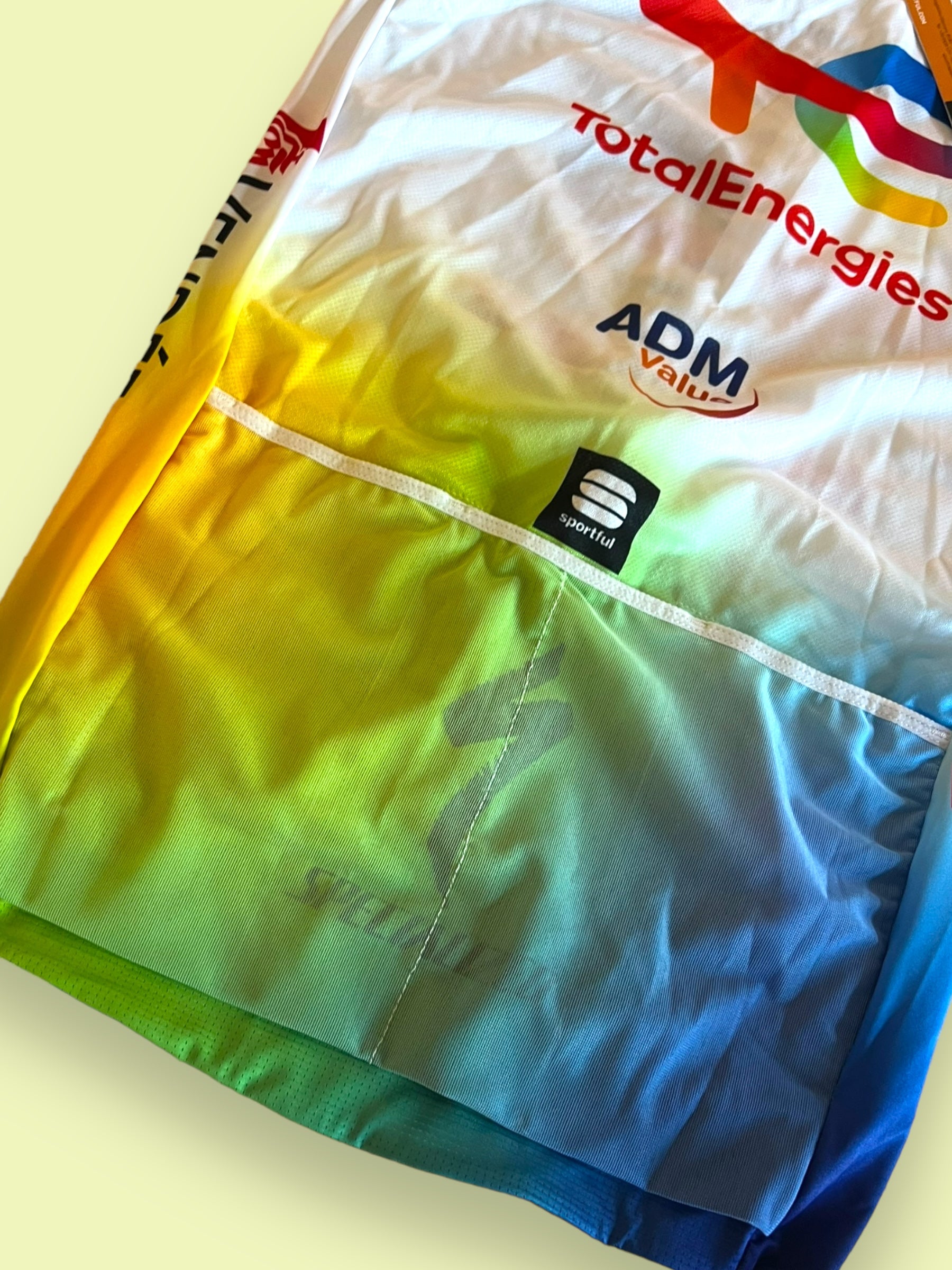 Short Sleeve Jersey Bomber| Sportful | Total Energies | Pro Cycling Kit