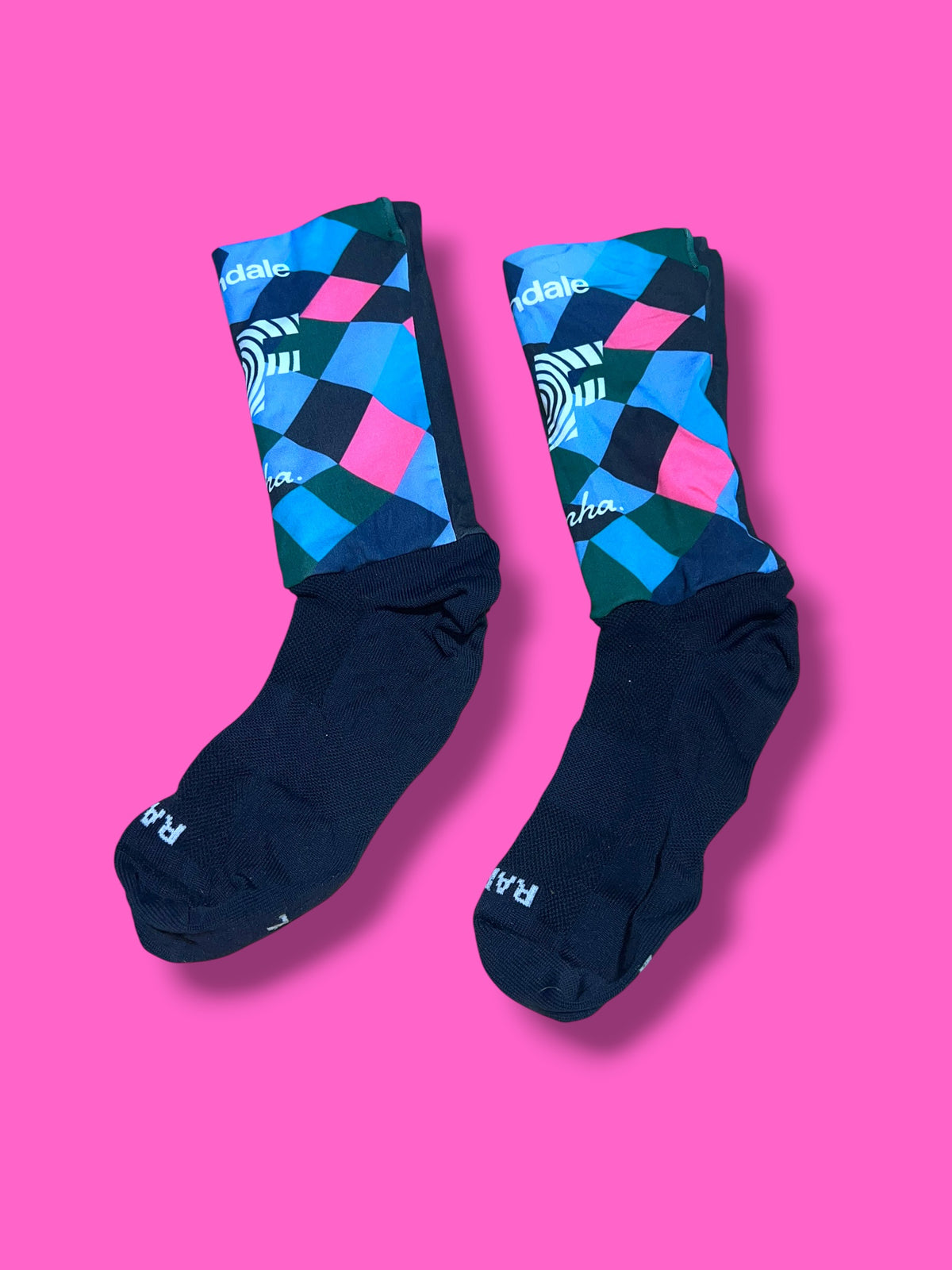 EF 2022 Switchout Aero Socks Giro d'Italia Harlequin | EF Education First | Rapha Men's Pro Kit