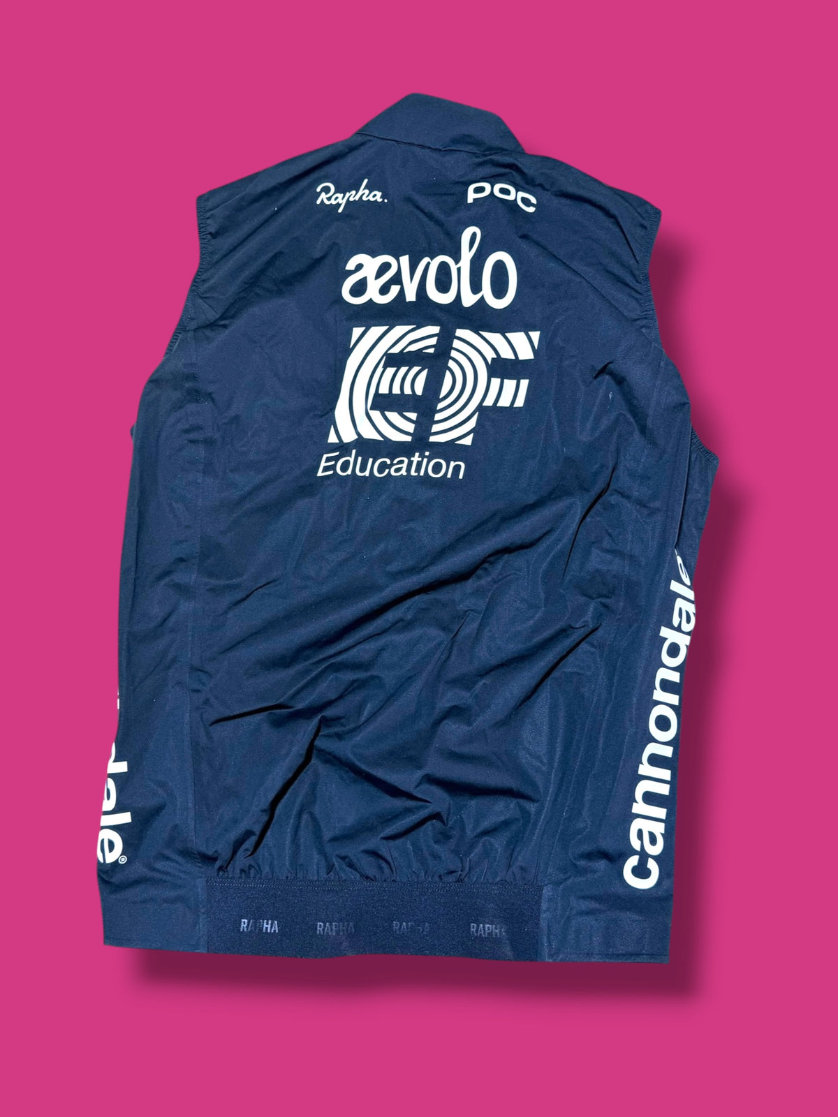 Lightweight Packable Rain Vest / Gilet | EF Education Aevolo | Rapha Men's Pro Kit