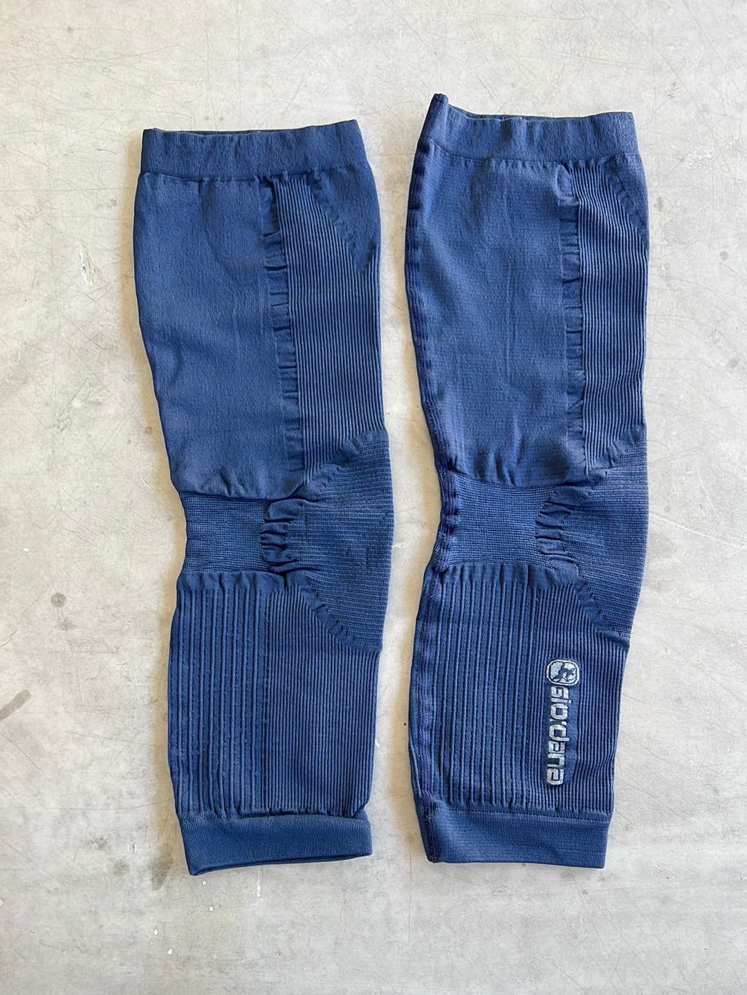 Thermal Knee Warmers Winter Seamless | Giordana | Astana Qazaqstan | Pro-Issued Cycling Kit