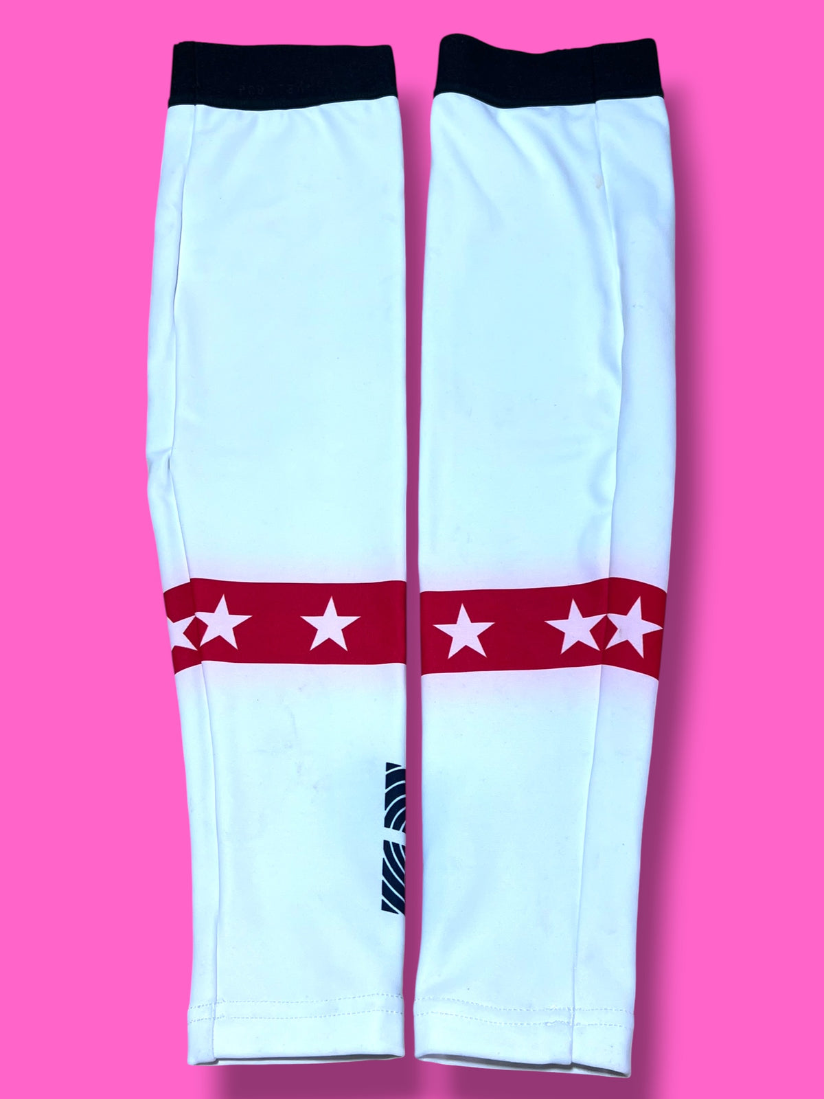 EF USA Champion Arm Warmers / Armbands | EF Education First | Rapha Men's Pro Kit