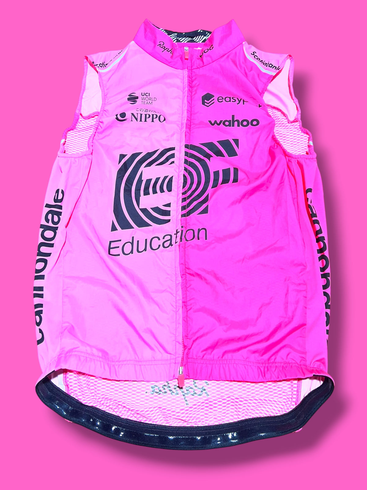 EF 2023 Packable Wind Vest | EF | Rapha Pro Cycling Kit