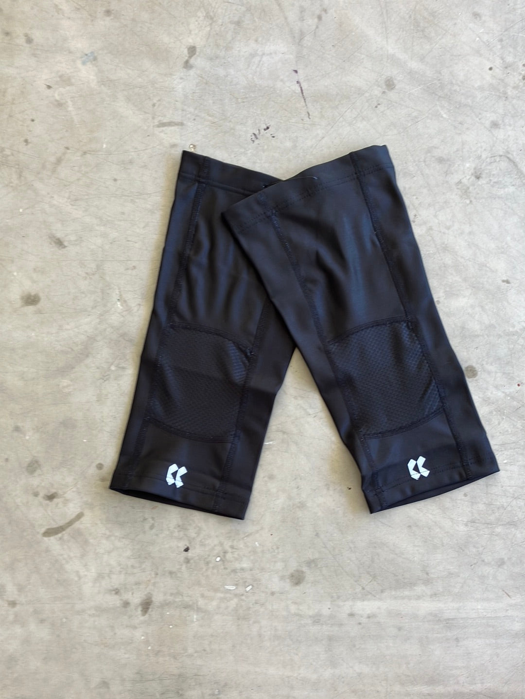 Knee Warmers - Thermal Winter Elite Roubaix | Kalas | Alpecin Deceuninck | Pro Cycling Kit