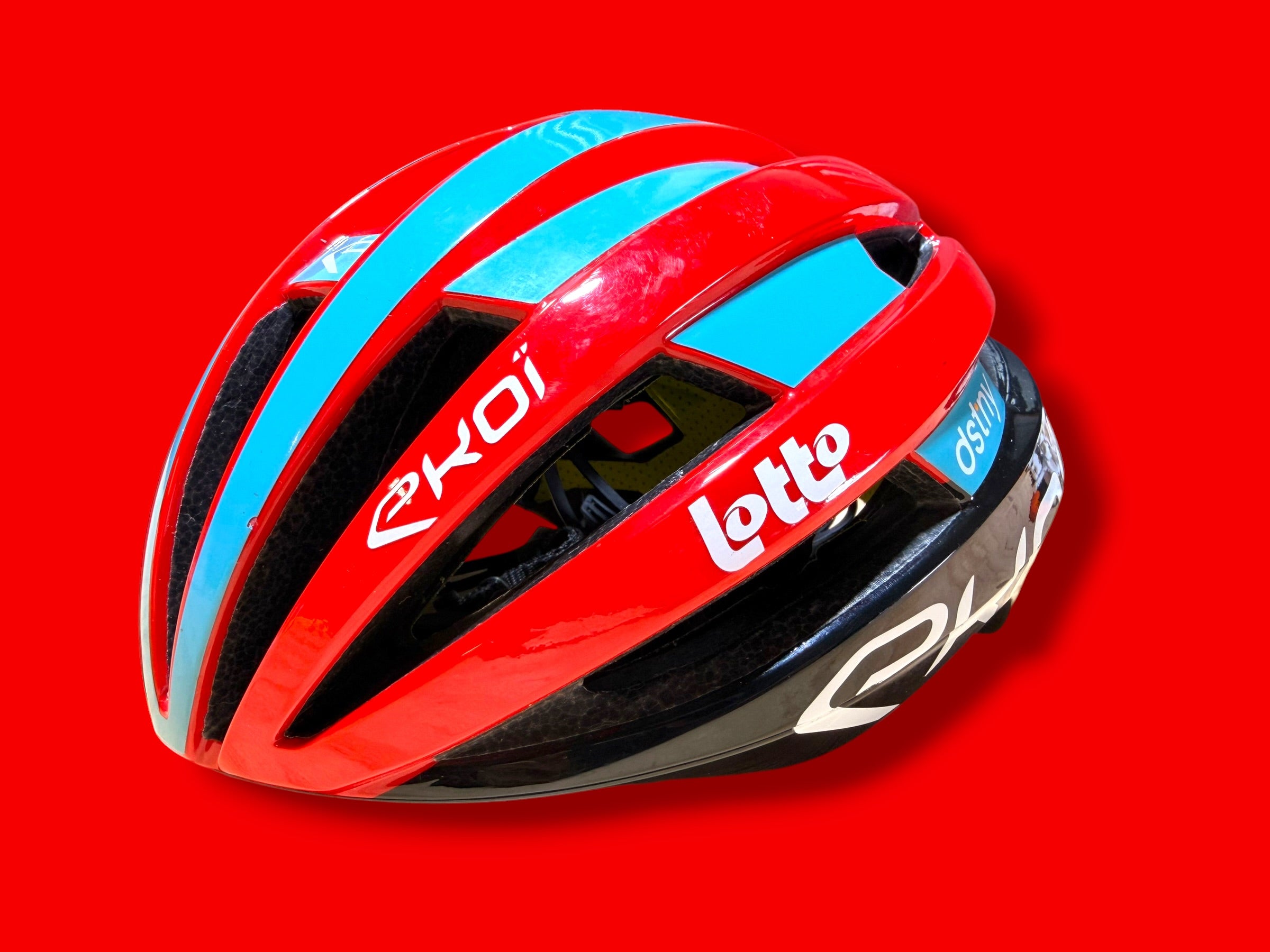 Gara Lightweight Race Helmet |Lotto Ekoi