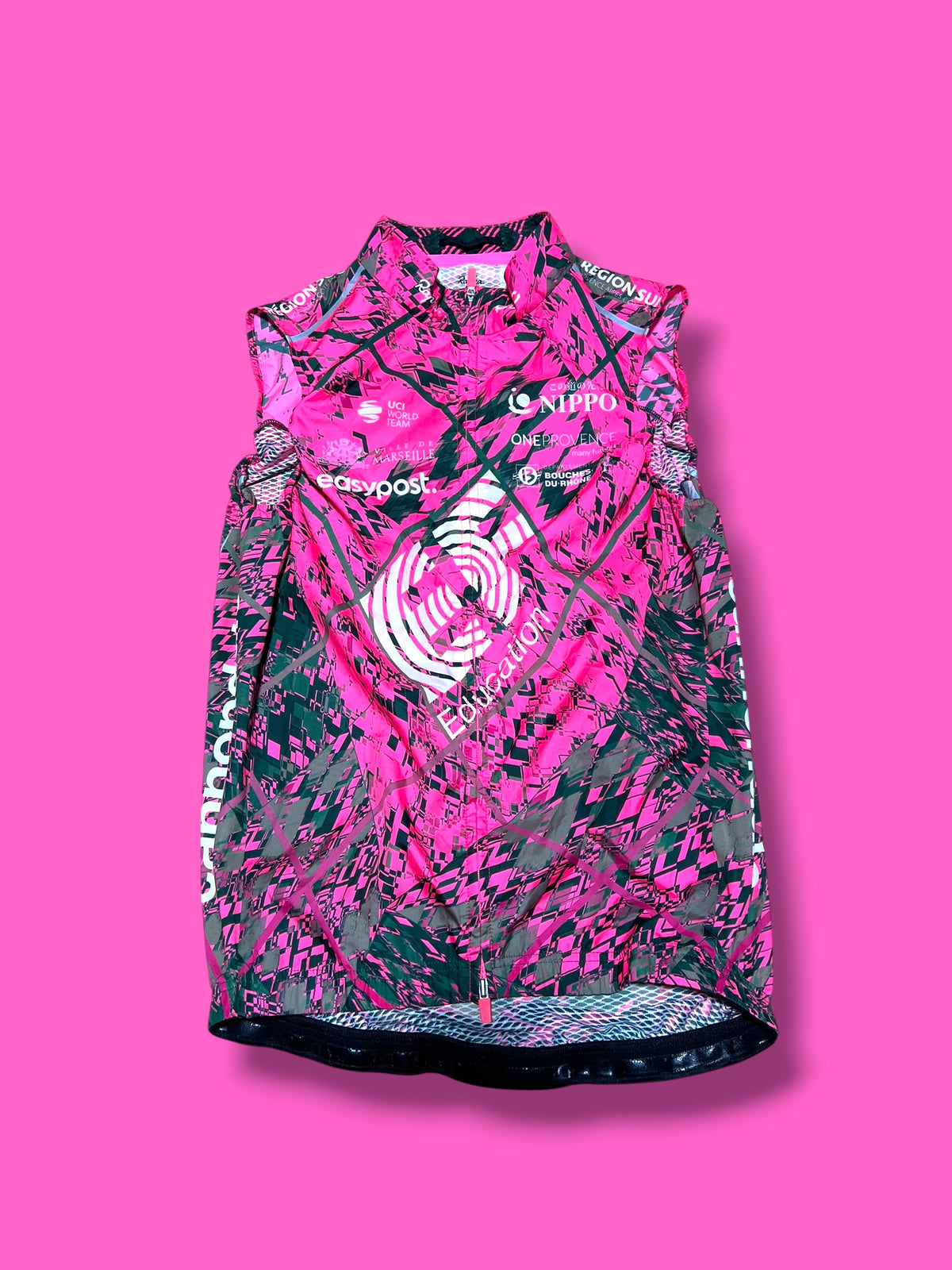 EF 2022 Aero Jersey, Bib Shorts & Wind Vest Bundle Rapha | EF Education First | Rapha Men's Pro Kit