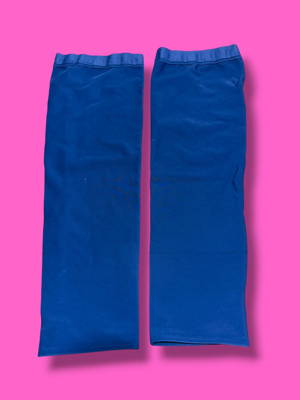 EF 2020 Knee Warmers | EF Education First | Rapha Men's Pro Kit