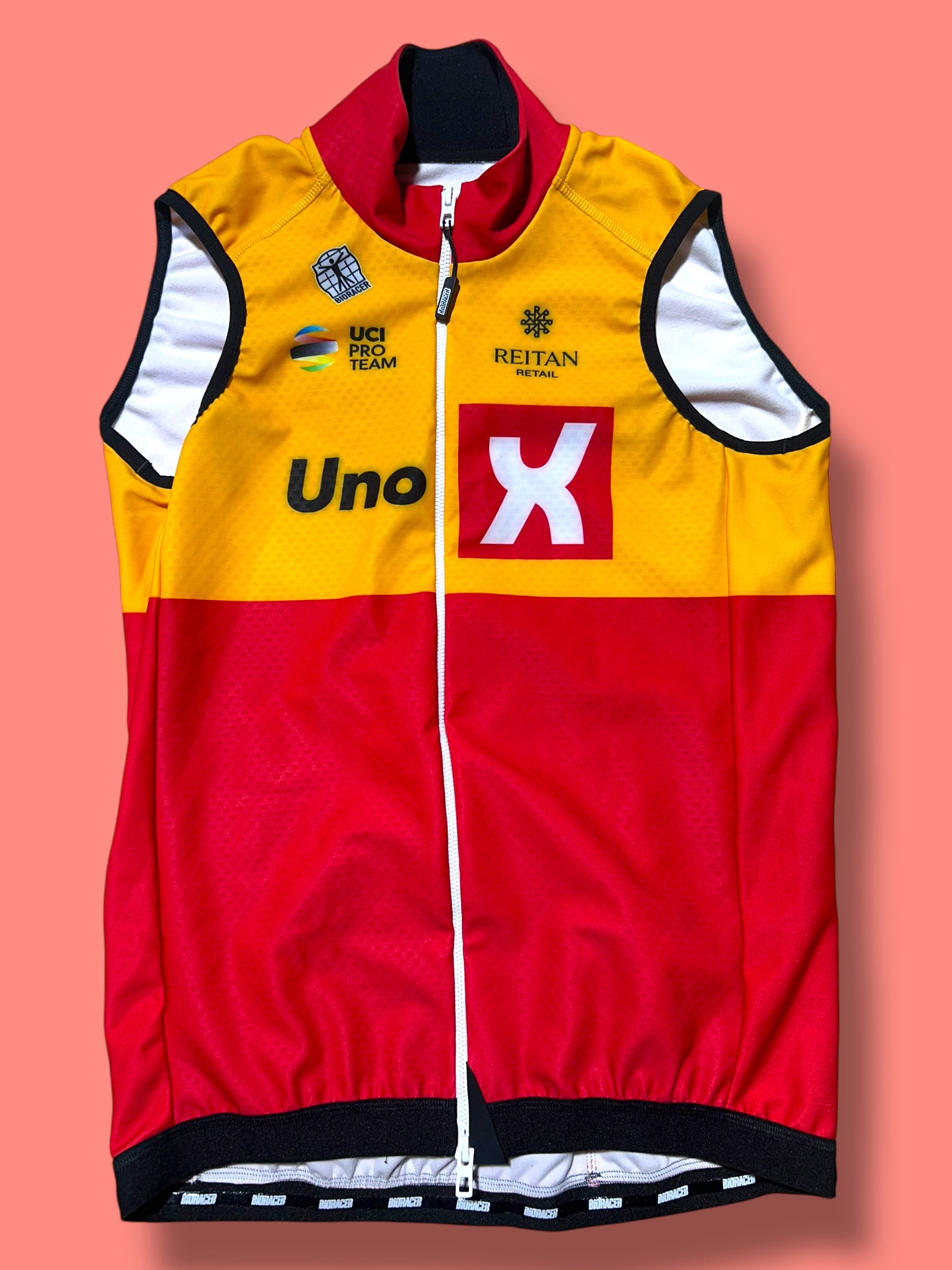 Epic Tempest Protect Gilet Vest|Uno-X Bioracer| Pro Cycling Kit