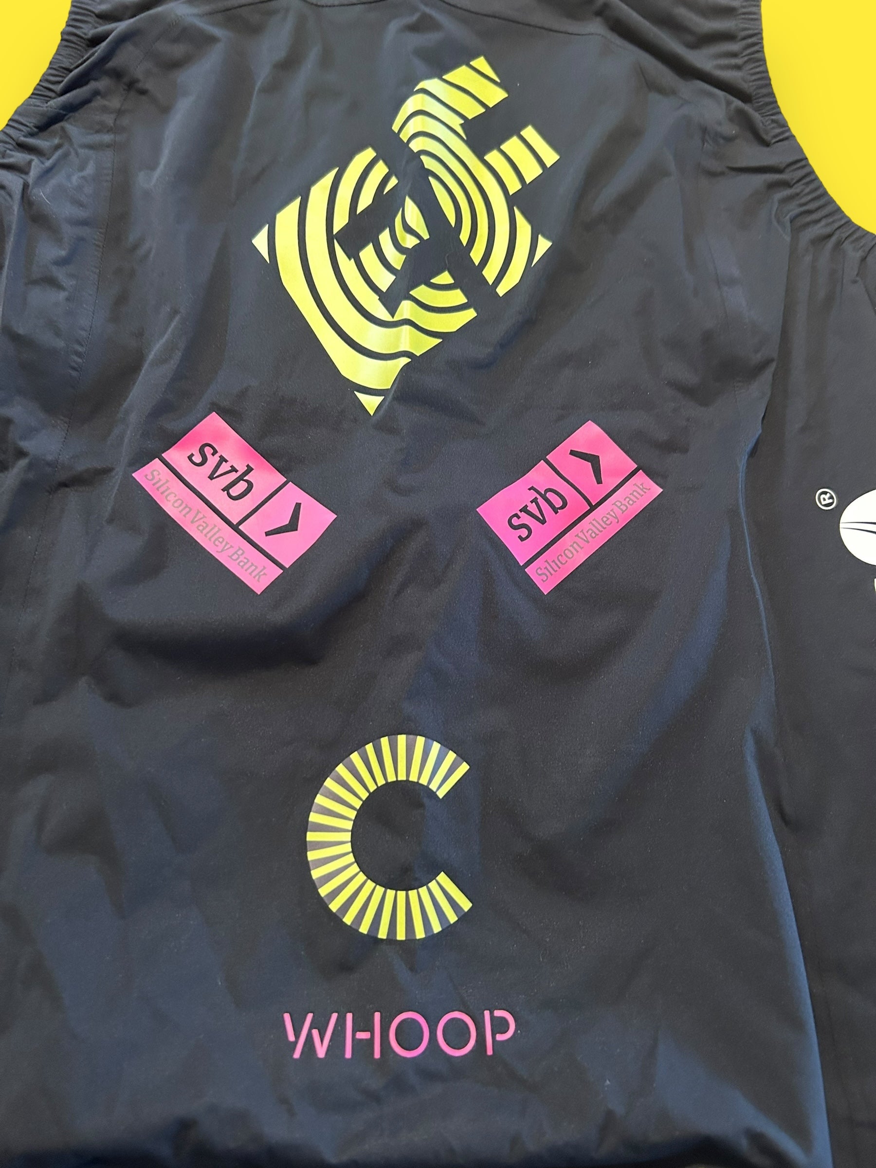 Gilet Vest Palace Womens Lightweight Rain Waterproof Packable | Rapha Pro Team | EF Education First | Pro Cycling Kit