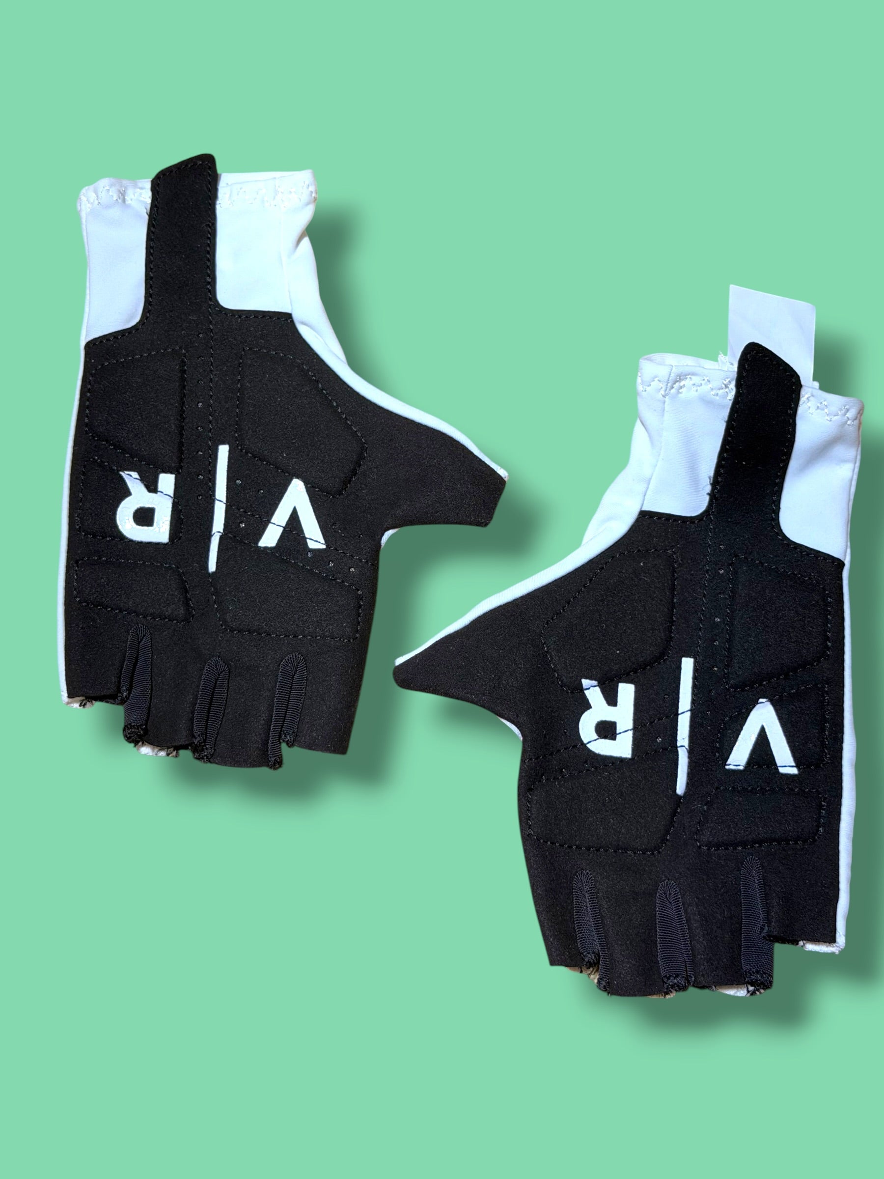 Aero Race Mitts Gloves |Van Rysel Pro Cycling Kit