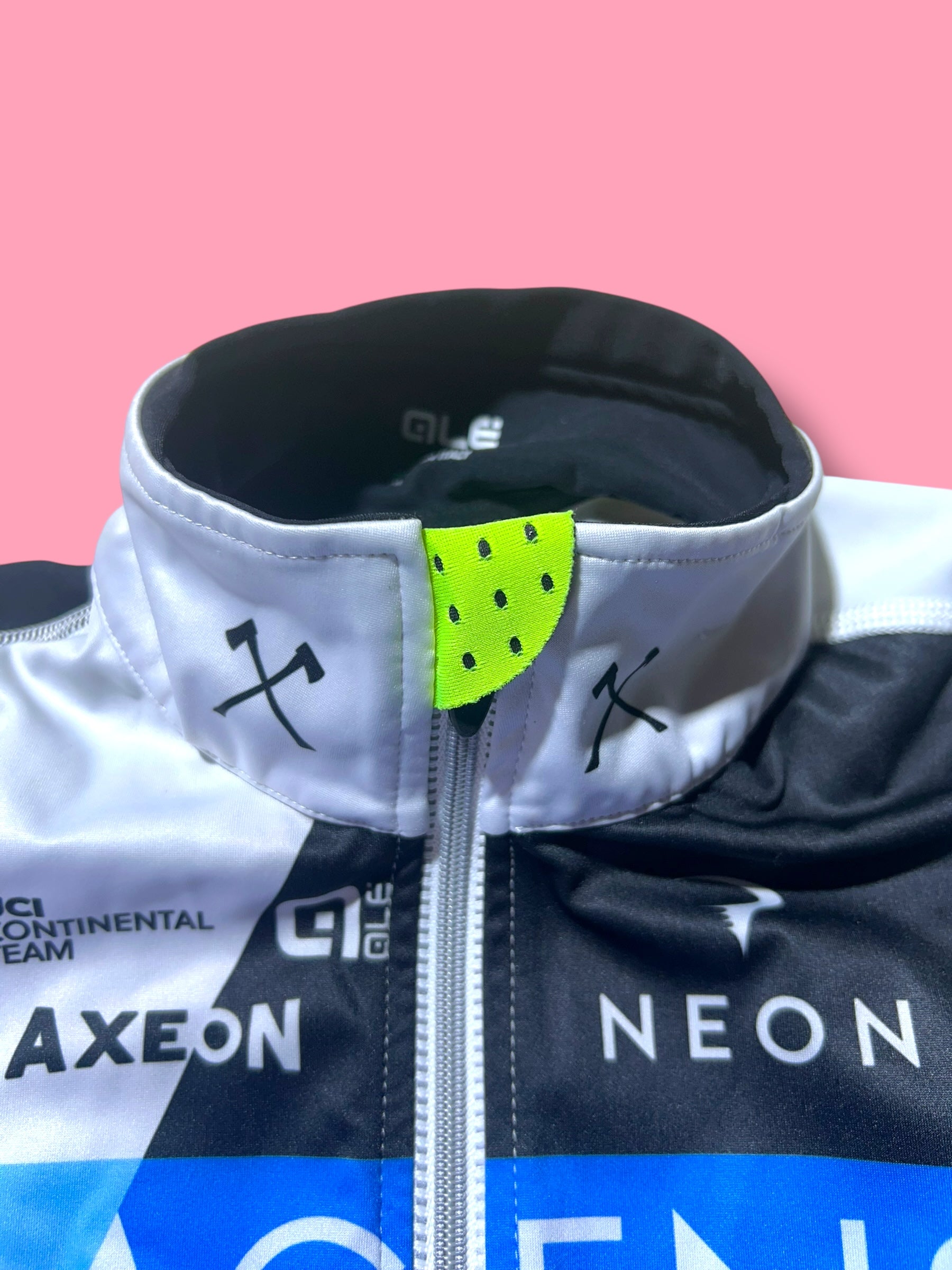 Long Sleeve Winter Jacket |Hagens Bermans Ale| Pro Cycling Kit
