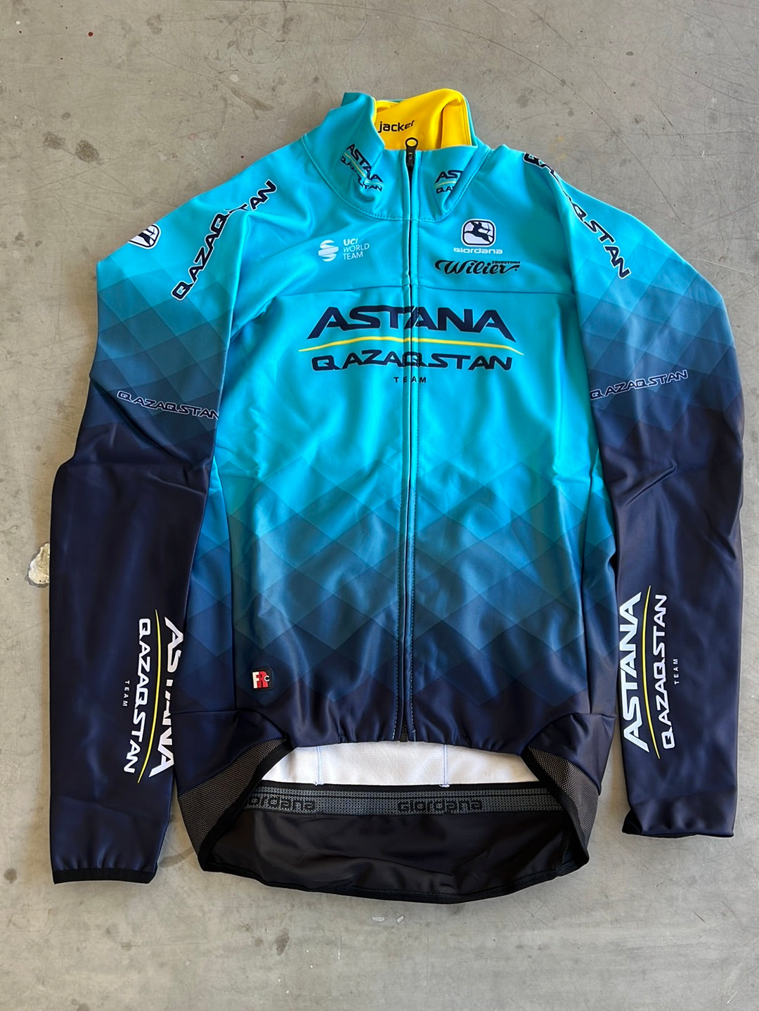 Winter Jacket Thermal | Giordana | Astana | Pro Cycling Kit
