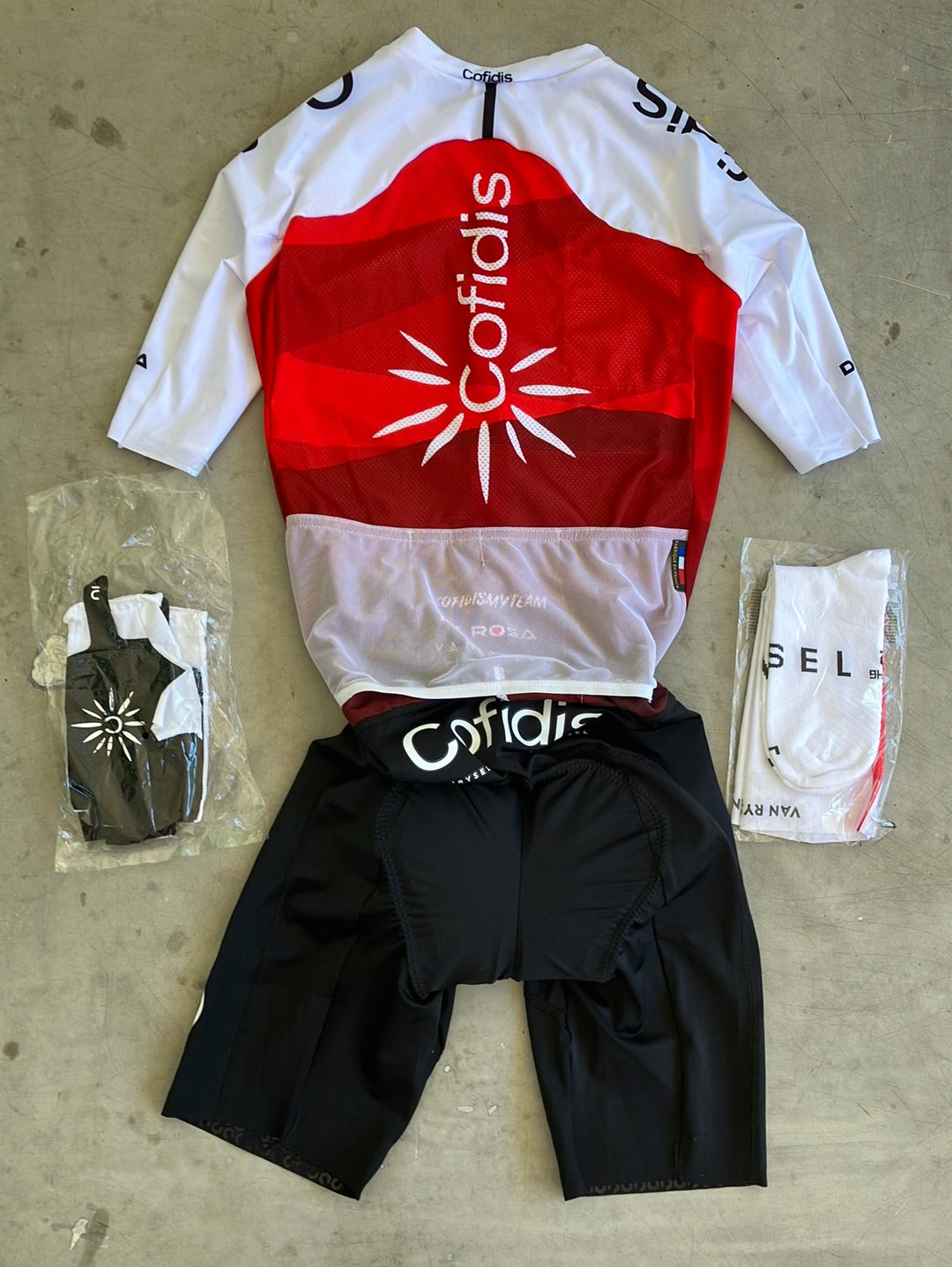 Cofidis | Van Rysel Bundle - Race Suit, Aero Socks & Gloves | Pro-Issued Pro Team Kit
