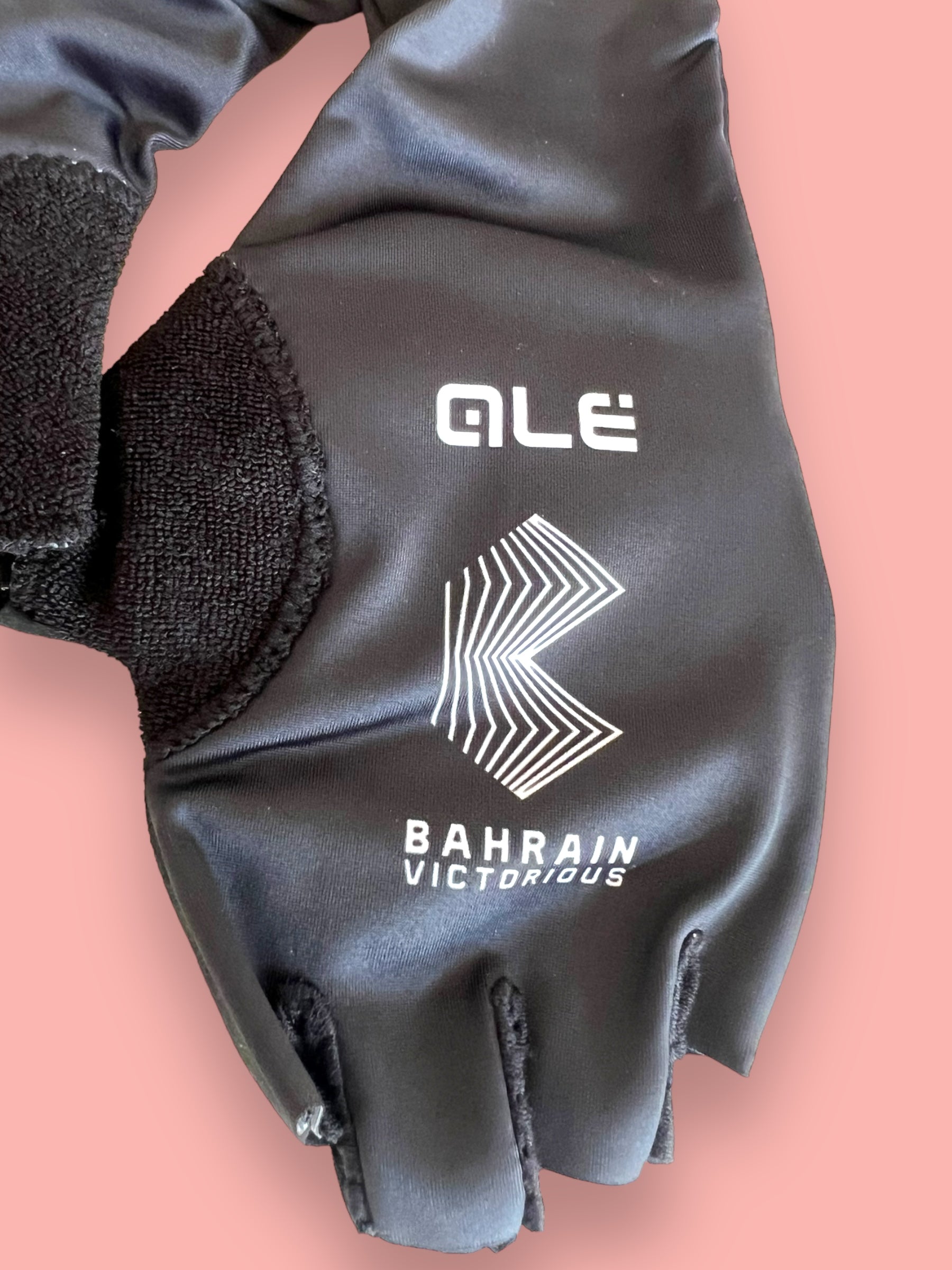 Cycling Gloves | Ale | Team Bahrain Victorious | Pro Cycling Kit