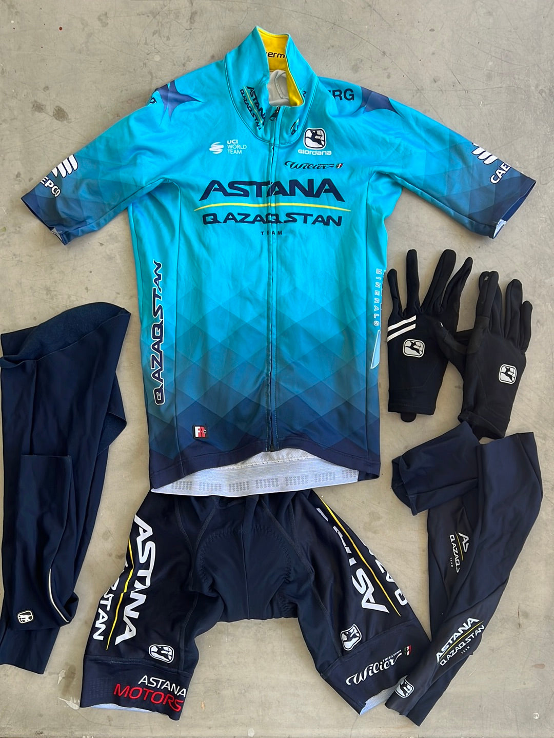 Thermal Jersey, Thermal Bibs, Gloves, Arm & Leg Warmers Bundle | Giordana | Astana | Pro Team Cycling Kit