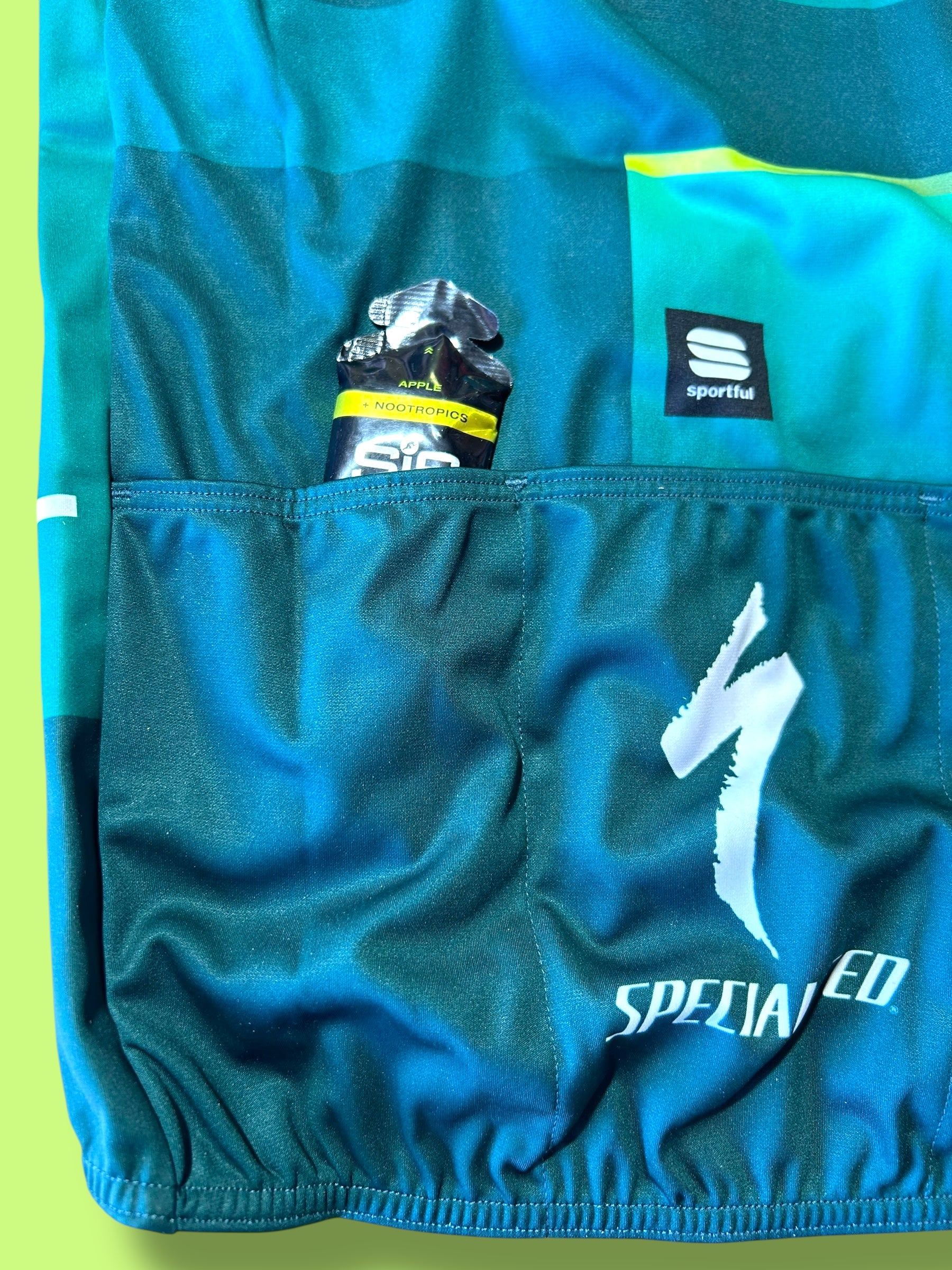 Vest Gilet Team Issued Thermal Gore-Tex Winter | Sportful | Bora Hansgrohe| Pro Cycling Kit