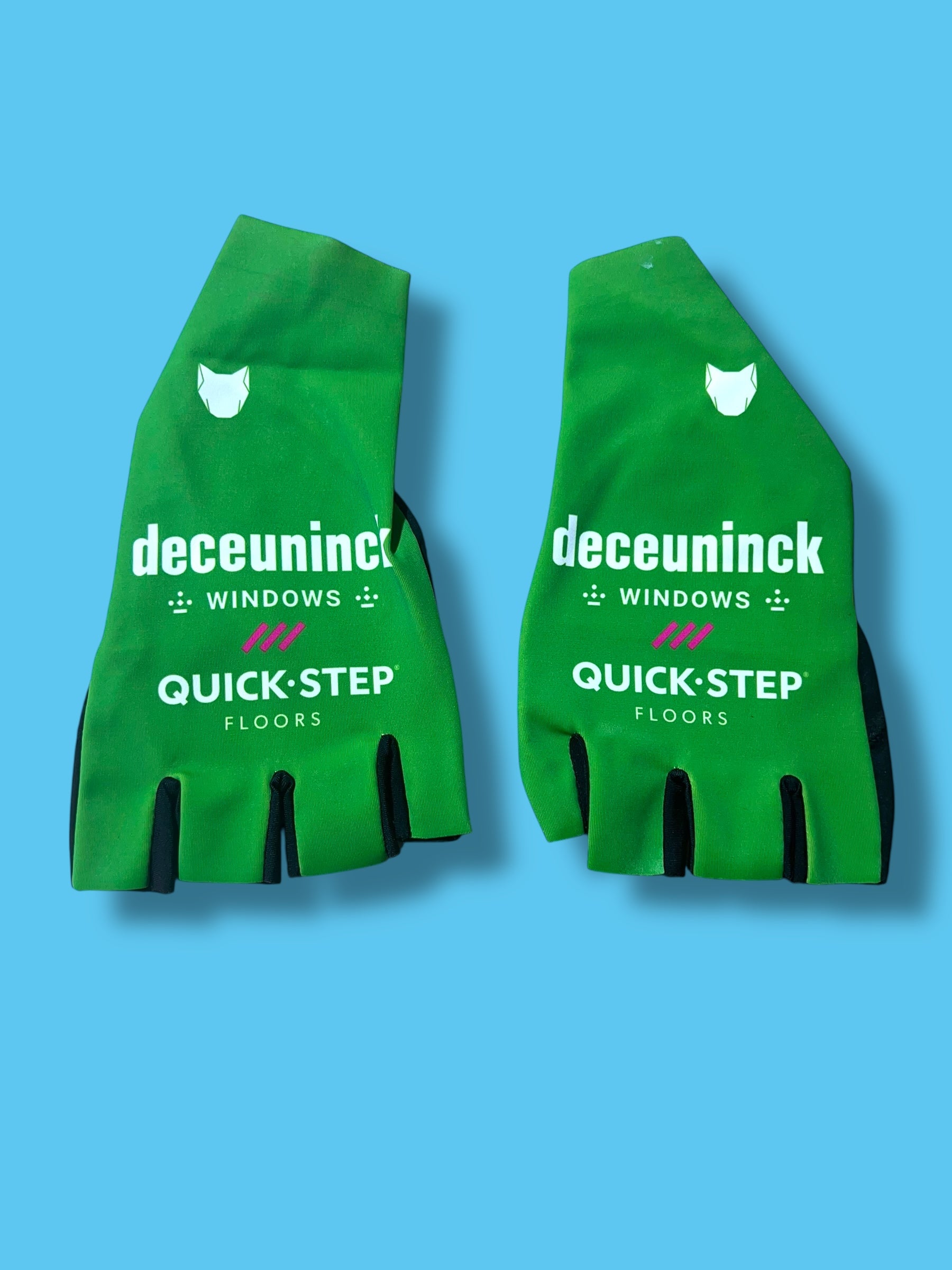 Aero Glove Sprint Jersey Tour de France Race Short Mitts Padded | vermarc | Quick-Step| Pro Cycling Kit