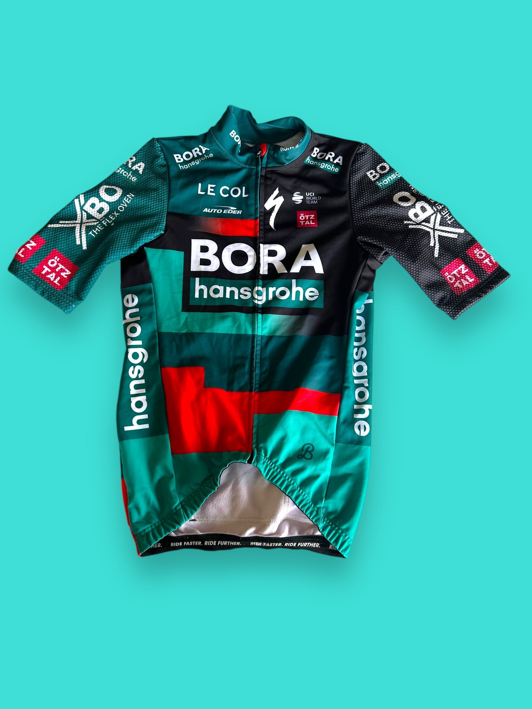 Short Sleeve thermal aero jersey | Le Col | Bora Hansgrohe | Pro Cycling Kit