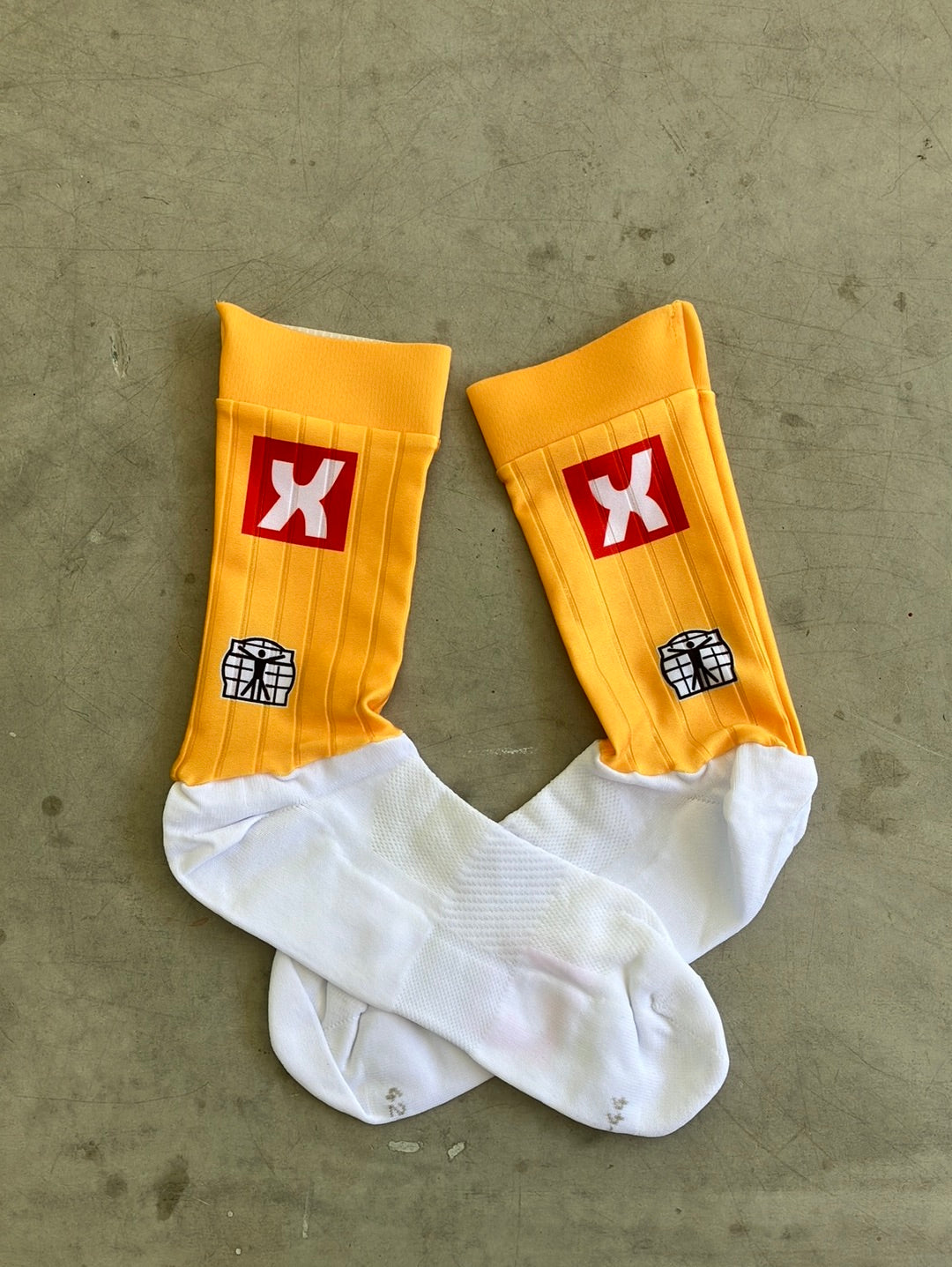 Uno-X Aero Socks | L | Pro-Issued Team Kit Bioracer