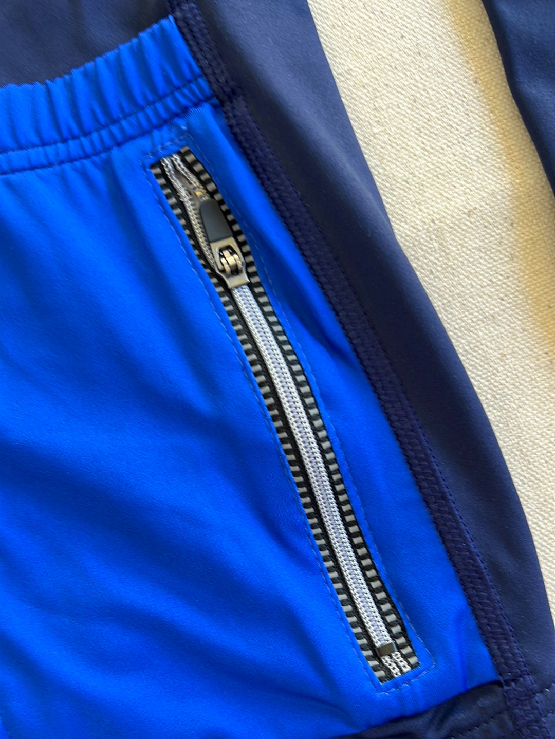 Long Sleeve Thermal Jersey | Ale | Groupama Française des Jeux FDJ | Pro Team Cycling Kit