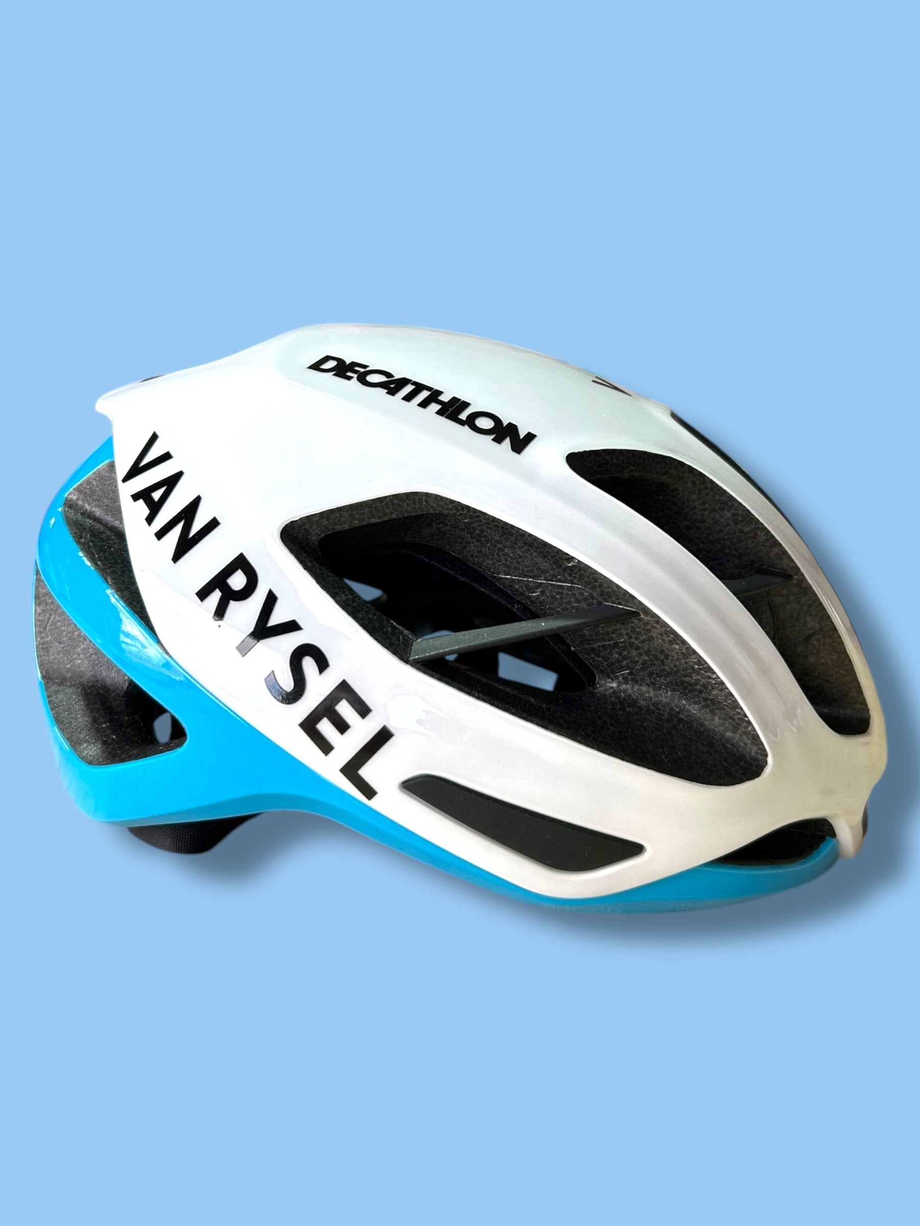 Helmet RCR | Decathlon AG2R La Mondiale | Van Rysel | Pro Cycling Kit