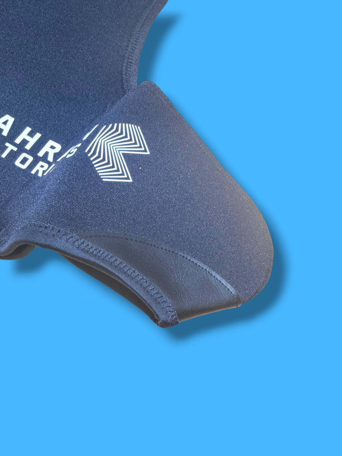 Neoprene Thermal Winter Shoe Covers | Bahrain Victorious | Alé Pro Cycling Kit