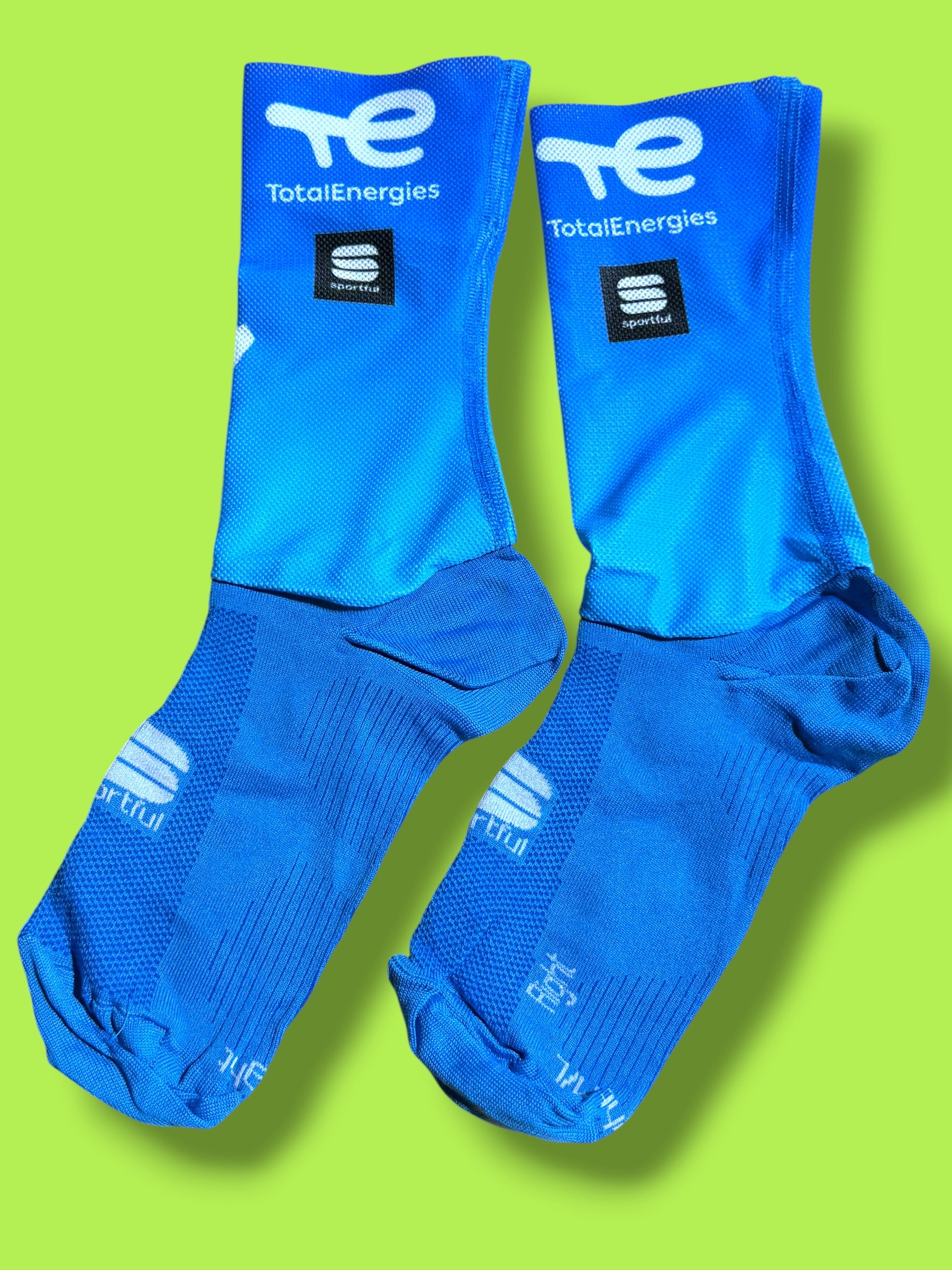Aero Socks - Save Watts Total Energies |BioRacer Pro Cycling Kit