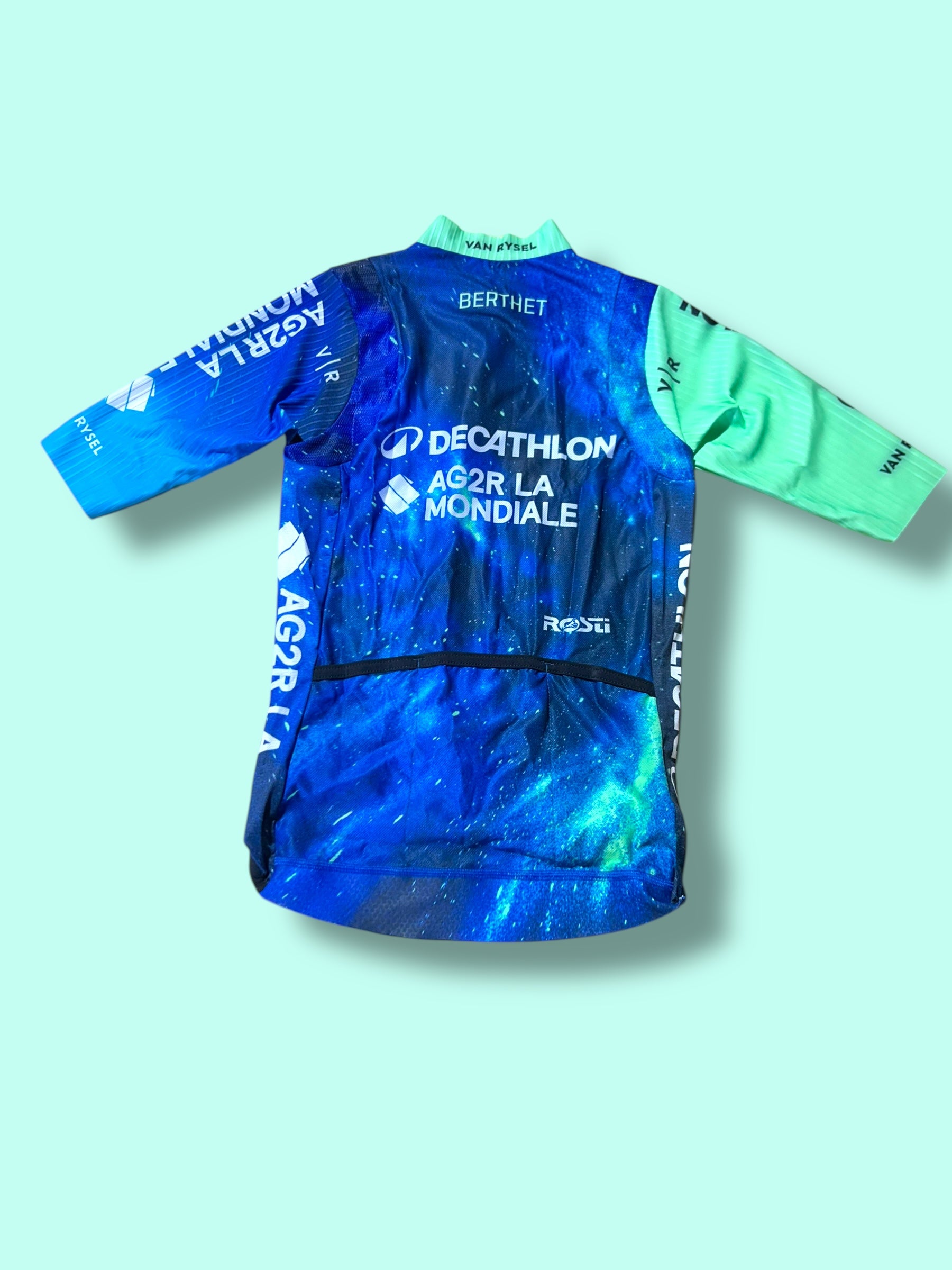 Aero Jersey BERTHET Short Sleeve Racing Maillot | Decathlon AG2R La Mondiale | Rosti | Pro Cycling Kit