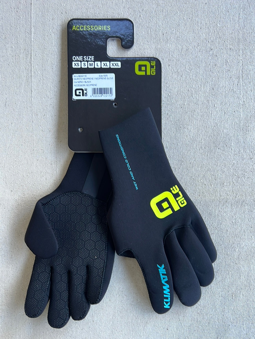 Winter Neoprene Gloves | Ale | FDJ Française des Jeux | Pro-Issued Cycling Kit