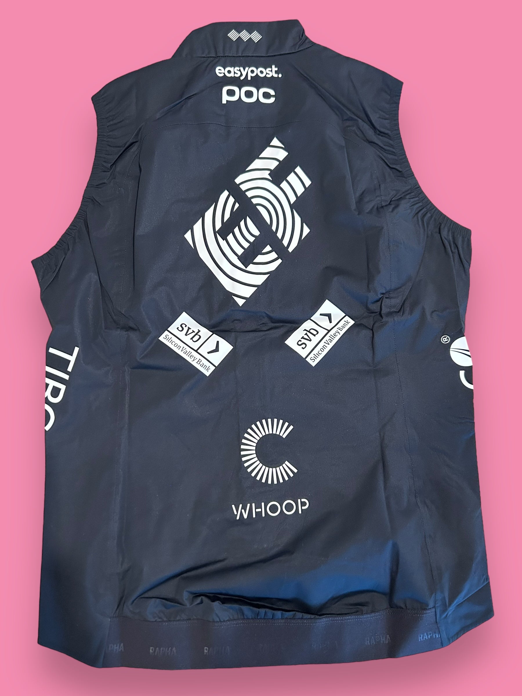 Gilet Vest Womens Lightweight Rain Waterproof Packable | Rapha Pro Team | EF Education First | Pro Cycling Kit