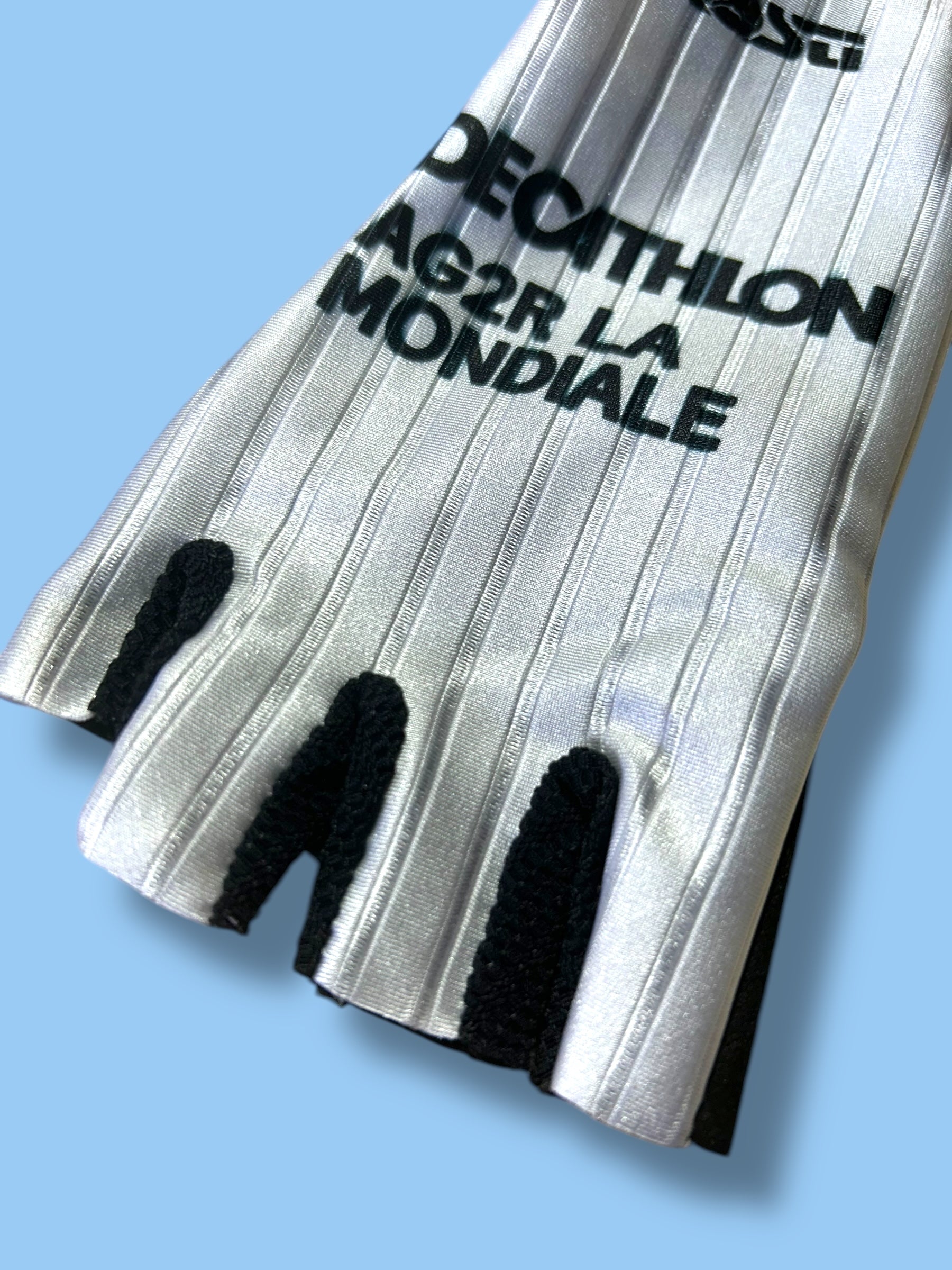 Gloves Mitts Aero Gants TT Triathlon | Decathlon AG2R La Mondiale | Rosti | Pro Cycling Kit