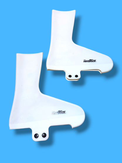 VeloToze Easy Access Waterproof Shoe Covers | Bahrain Victorious Pro Cycling Kit