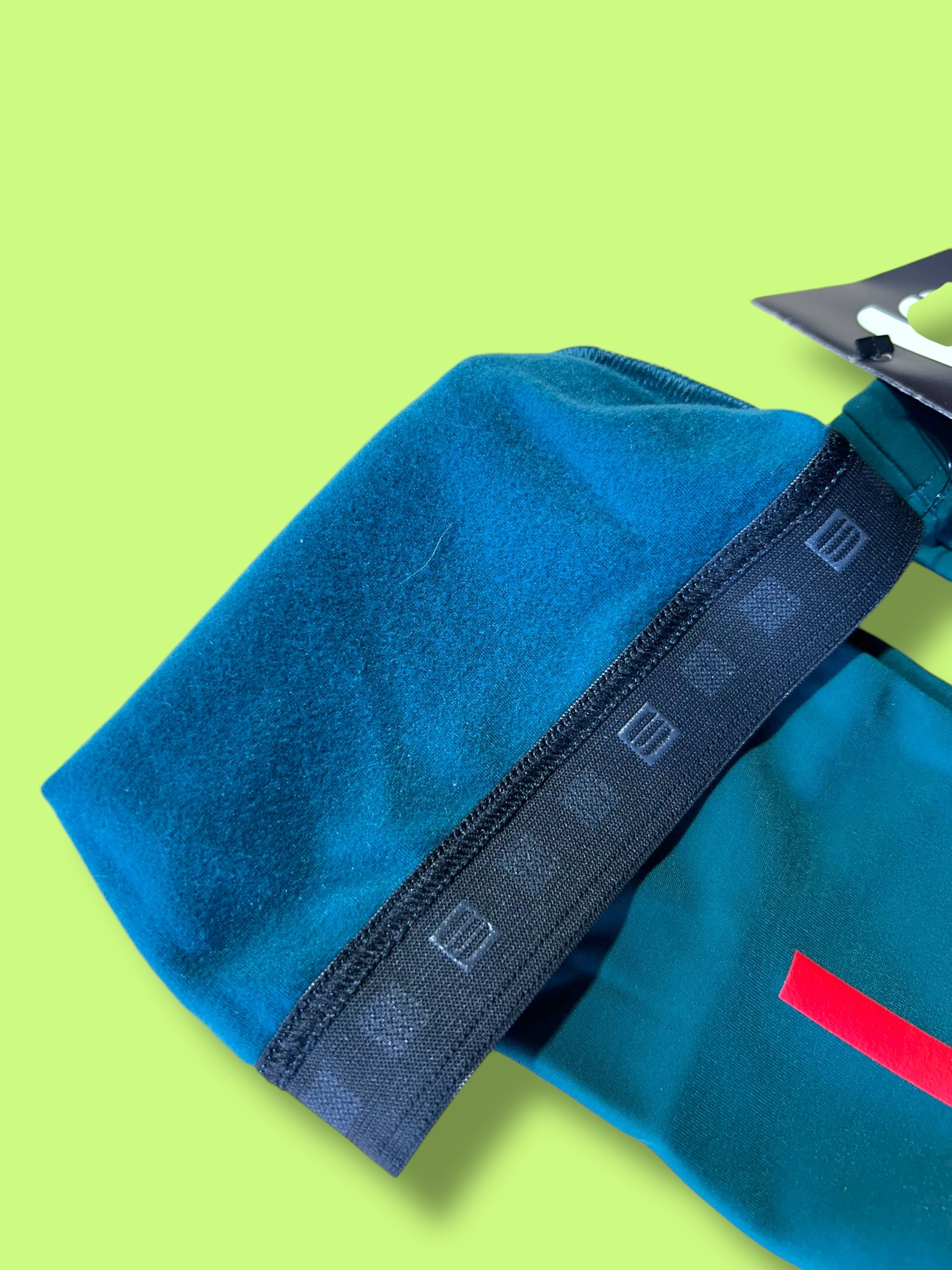 Fiandre Knee Warmers Thermal Winter Team Issued  | Sportful | Bora Hansgrohe| Pro Cycling Kit