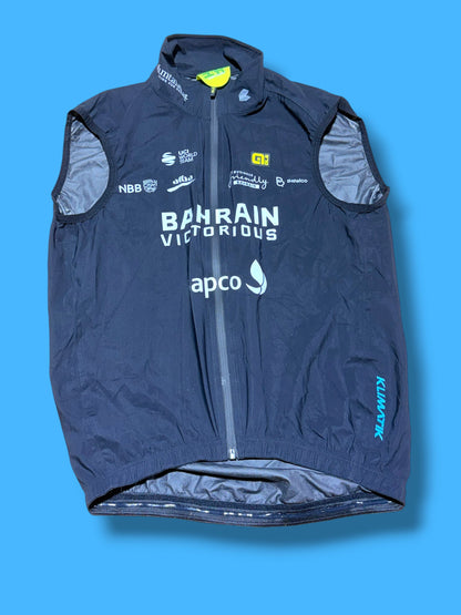 Black Rain Vest | Bahrain Victorious | Alé Pro Cycling Kit